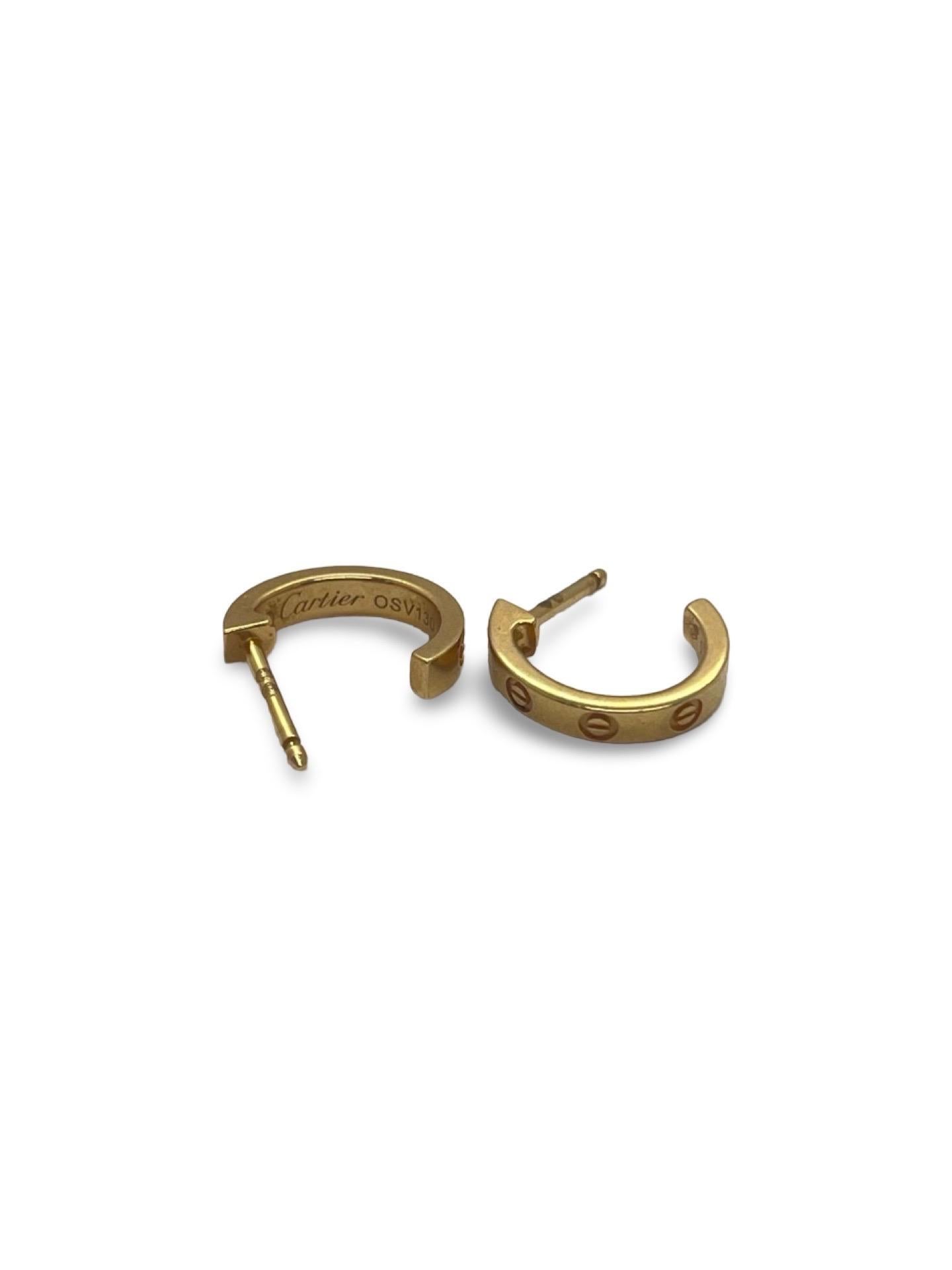 Créoles Love de la maison Cartier

En oder Rose 18K (750 Mill.)

Signées, numérotées, poinçonnées 

Neuwertig

Verkäufe mit Krönchen und Oberteil 

Gewicht : 3,5g