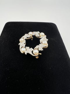 Cresarrow Diamond Pearl Platinum Yellow Gold Wreath Brooch Circa 1900