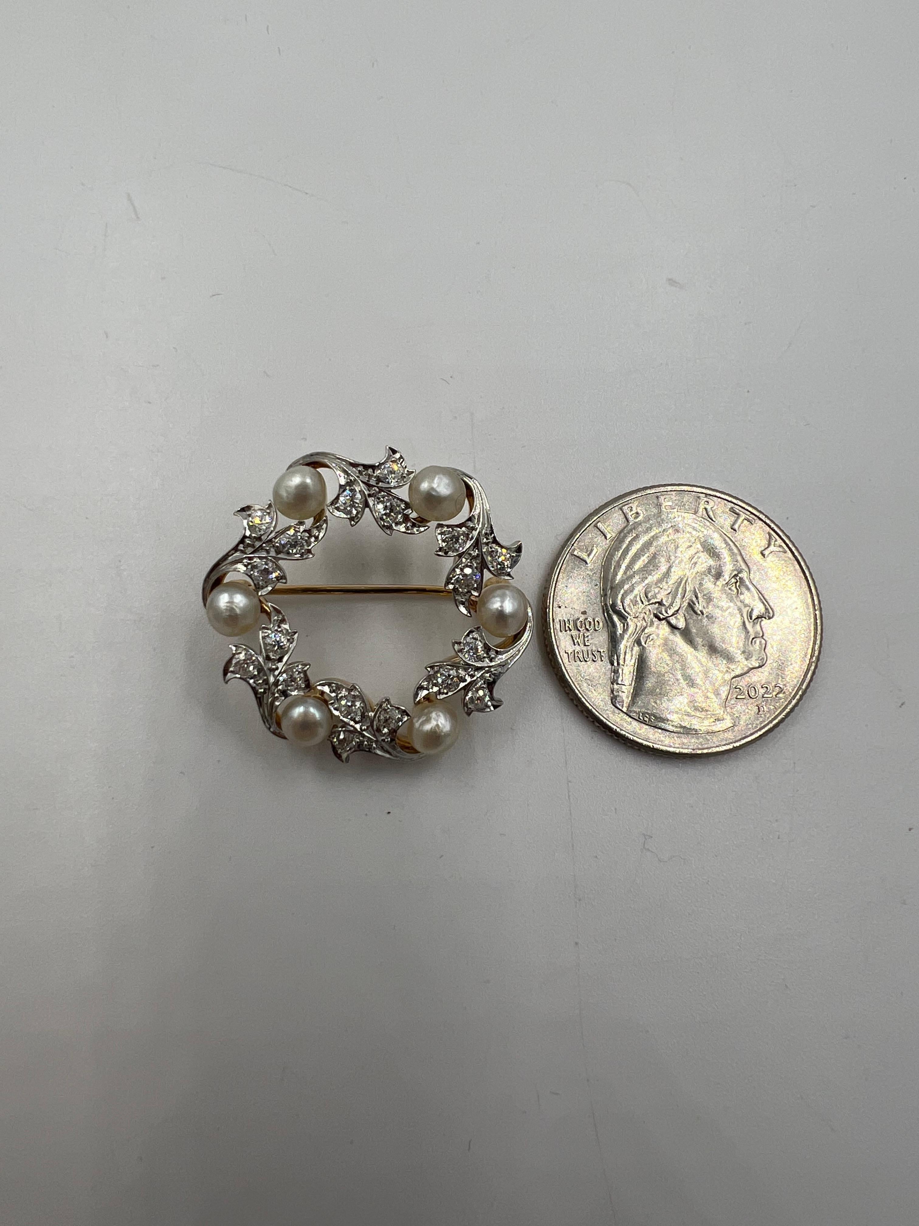 Cresarrow Diamond Pearl Platinum Yellow Gold Wreath Brooch Circa 1900 In Good Condition For Sale In Los Angeles, CA