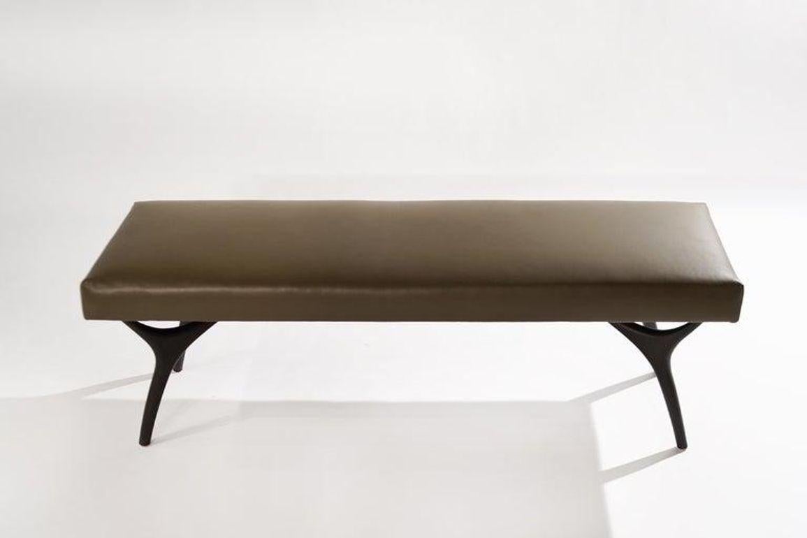 Americano Panca Crescent Serie 60 in ORB di Stamford Modern in vendita