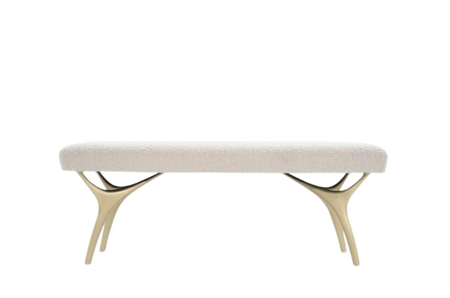 Banc Crescent Series 48 en laiton brossé de Stamford Modern en vente 5