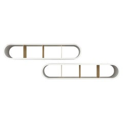 Étagère Crescent - Étagère moderne Handcraft en laque blanche et laiton