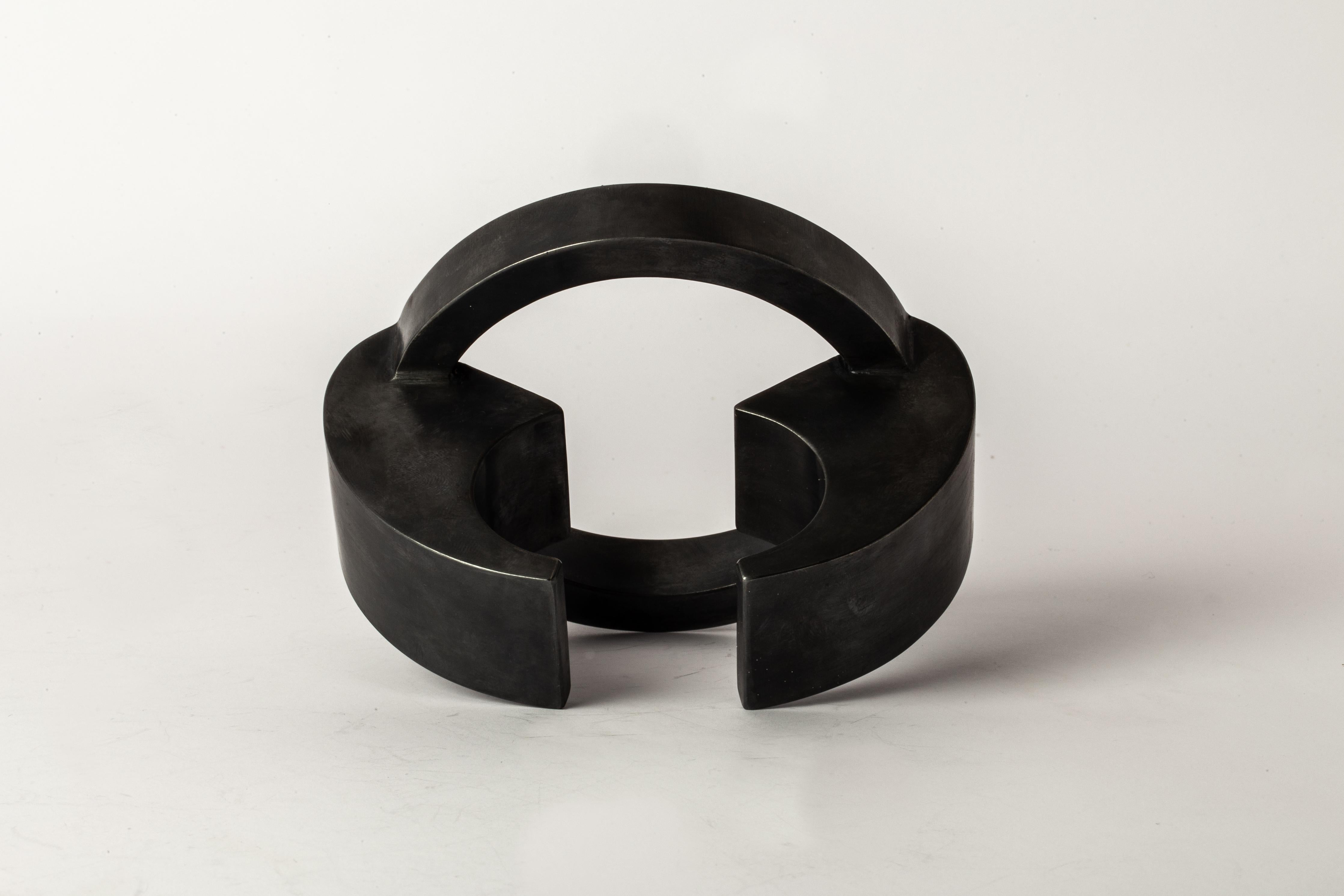 Women's or Men's Crescent Bracelet (Radiant Expansion, Saturn Var., KA) For Sale