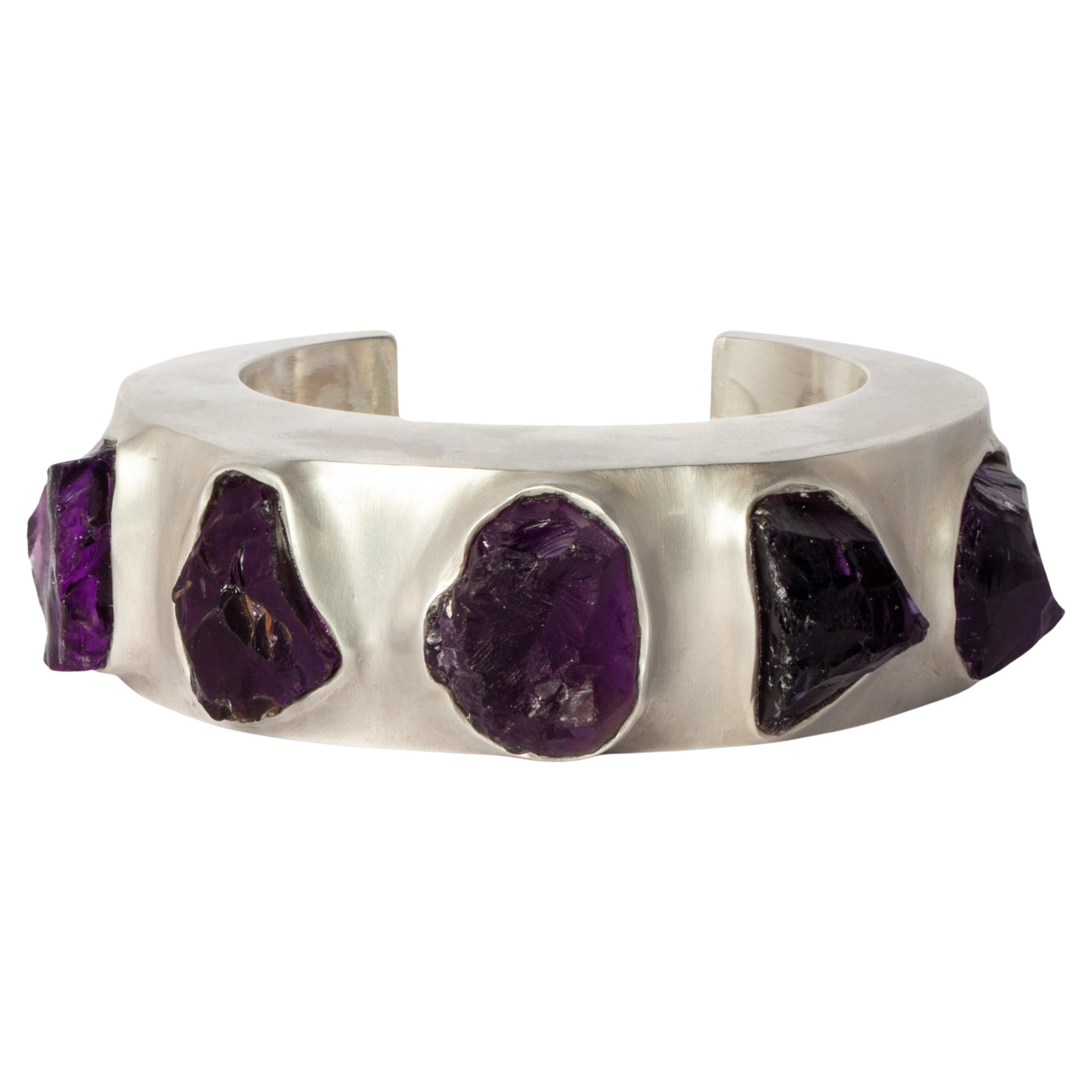 Crescent Armband (Terrestrial Surfaced, Amethyst, 30 mm, AS+MA+AME) im Angebot