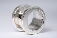 Crescent Channel Ring (17mm, PA)