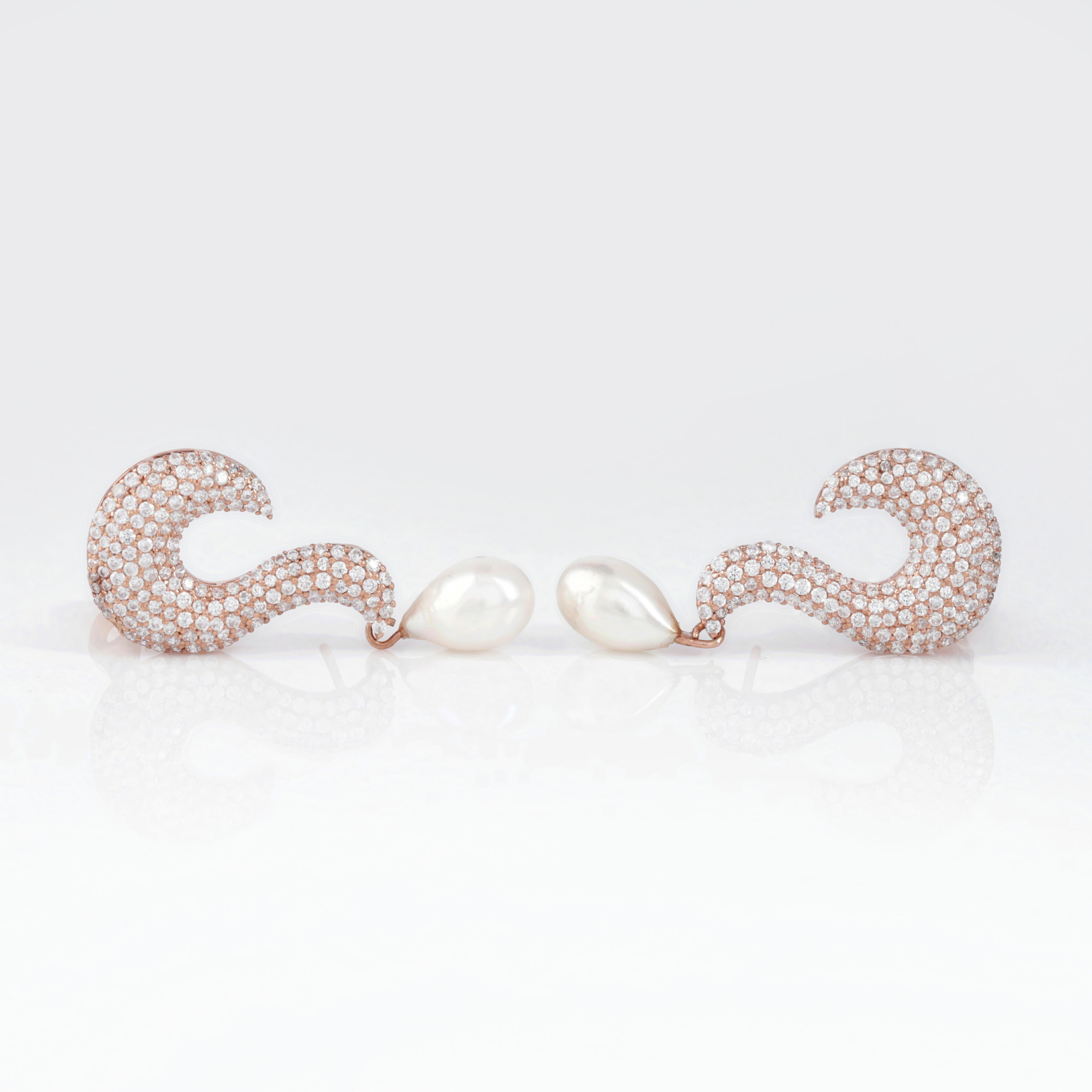 Round Cut Crescent Earrings For Sale