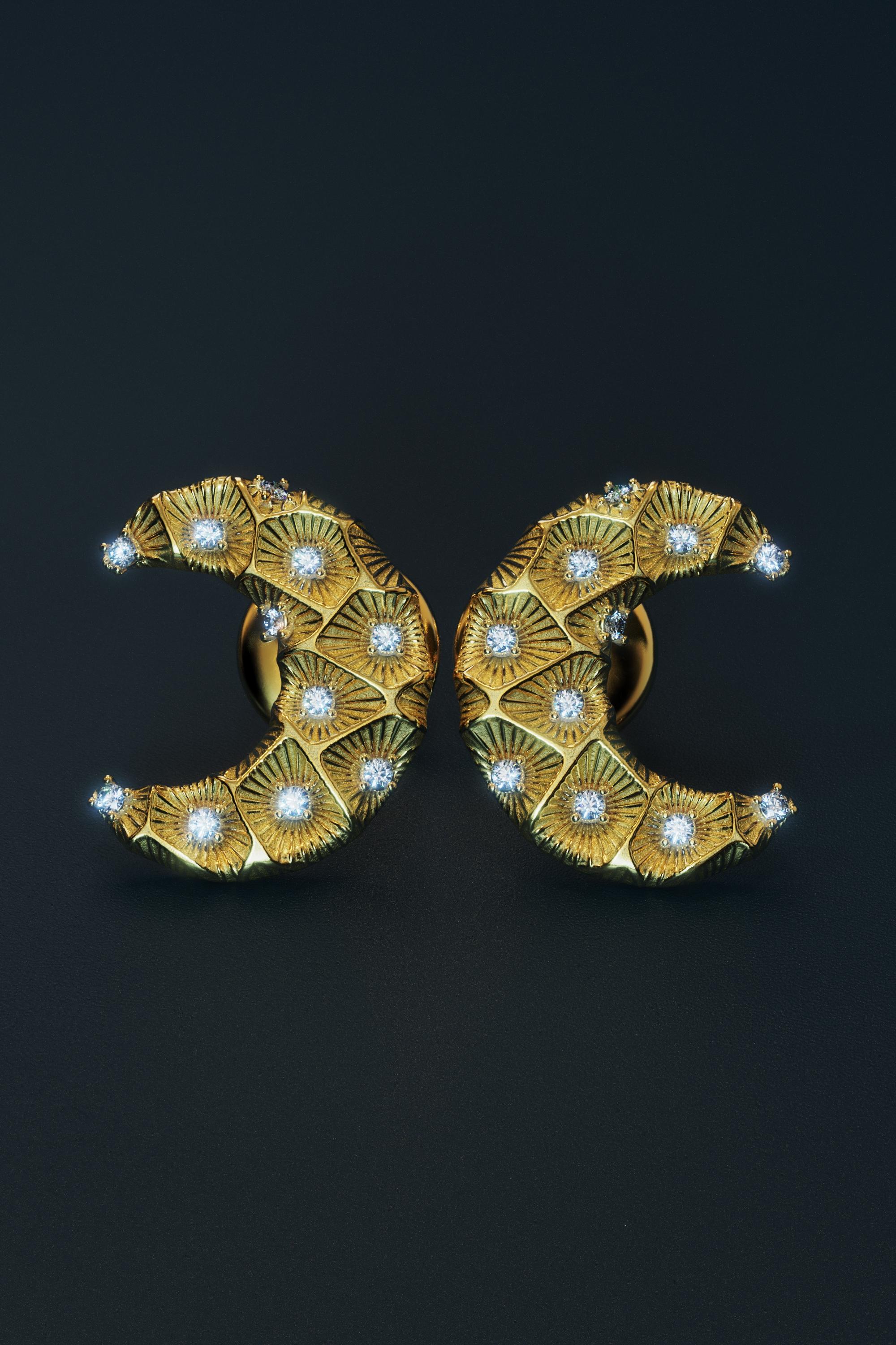 Women's Crescent Moon Diamond Earrings – 14K Solid Gold - Italy - Oltremare Gioielli For Sale