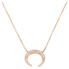 Collier à pendentif en or rose avec diamants pavés Crescent Moon