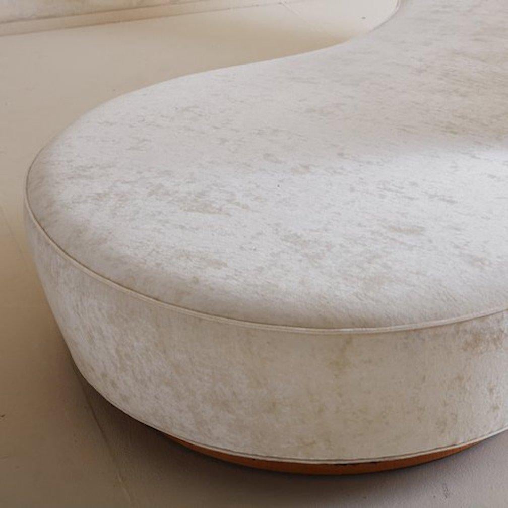 Crescent Sofa by Vladamir Kagan, 2005, Two Available For Sale 1