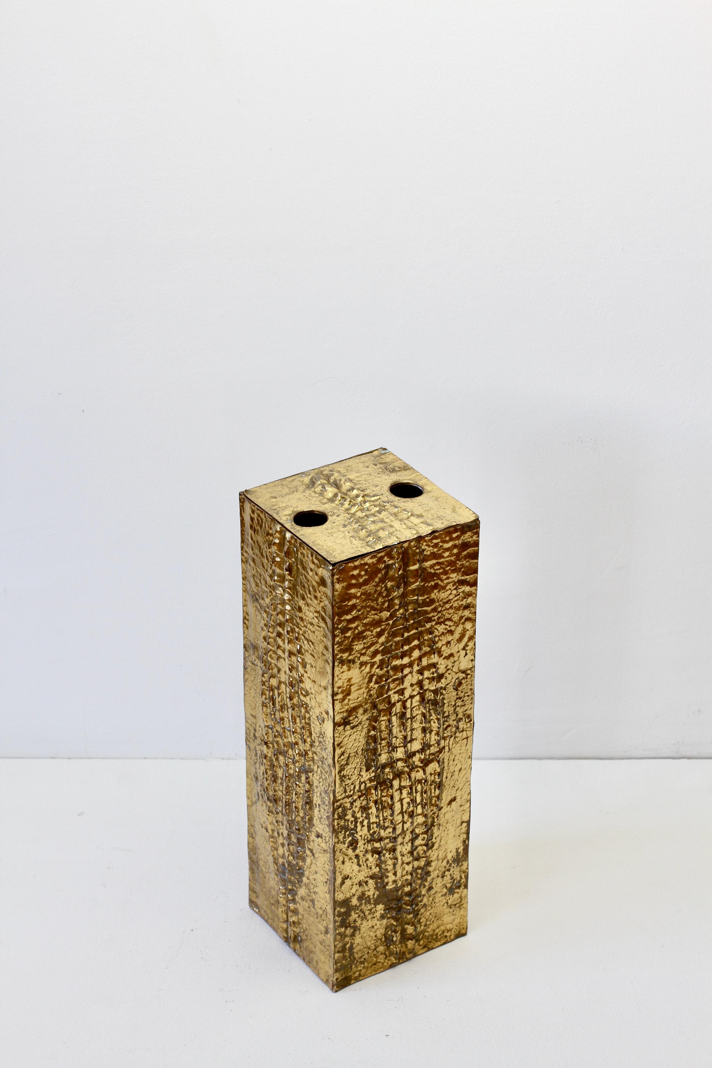 Vintage Mid-Century Modern Italian Cast Brass Crocodile Skin Umbrella Stand For Sale 10