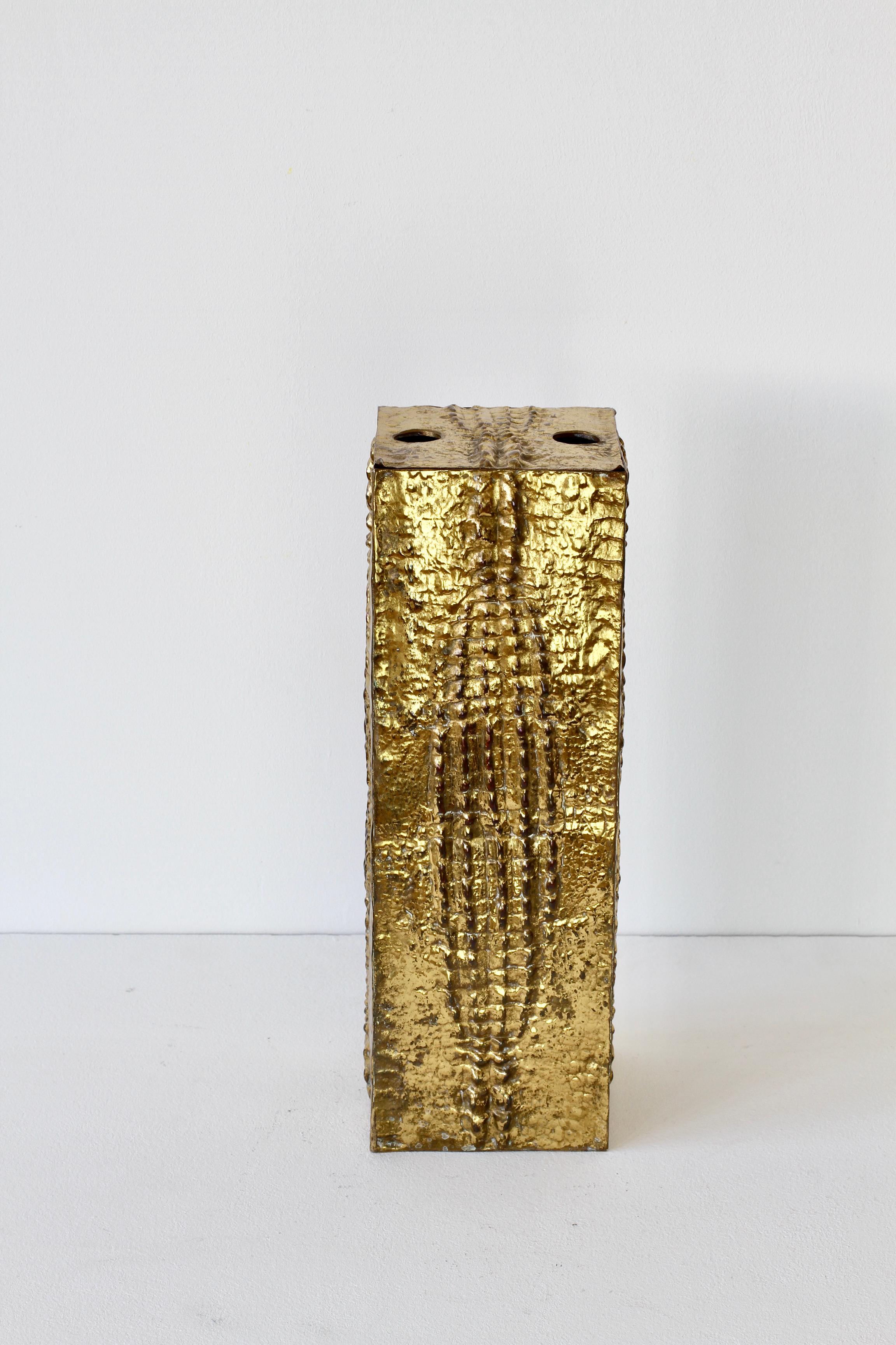 Polished Vintage Mid-Century Modern Italian Cast Brass Crocodile Skin Umbrella Stand For Sale
