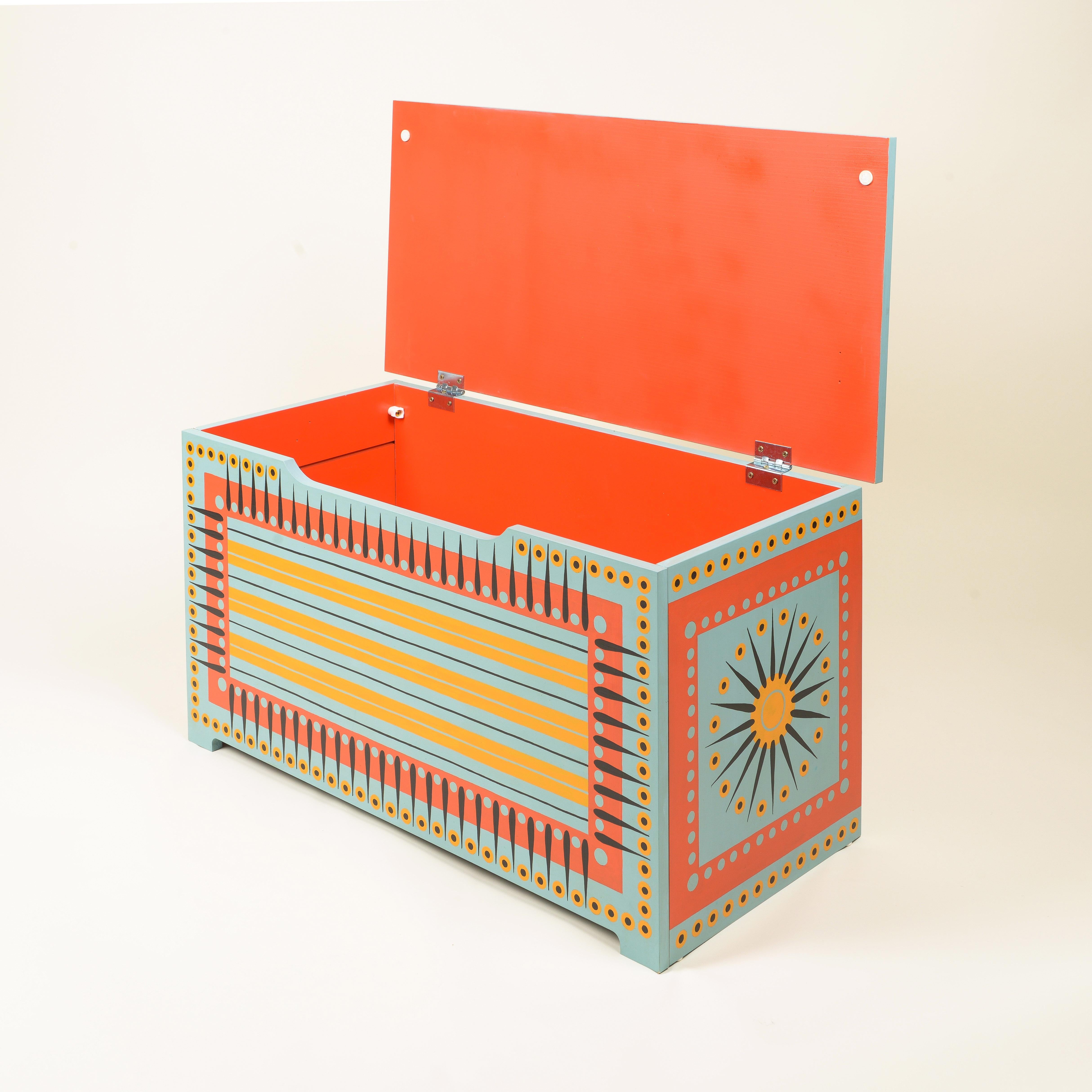 Cressida Bell - 'Tapestry' Blanket Chest In New Condition For Sale In New York, NY