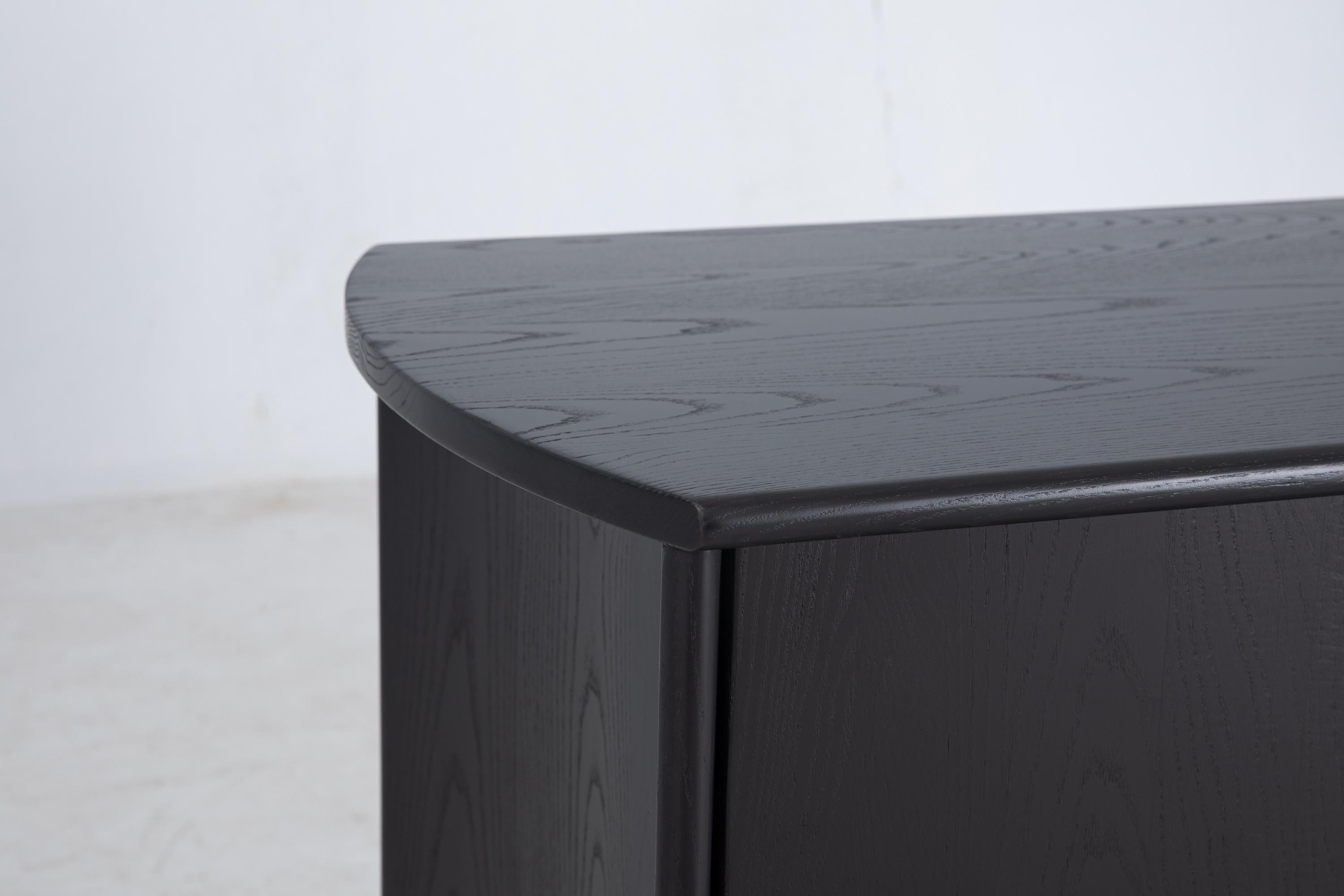 XXI secolo e contemporaneo Credenza Crest 60