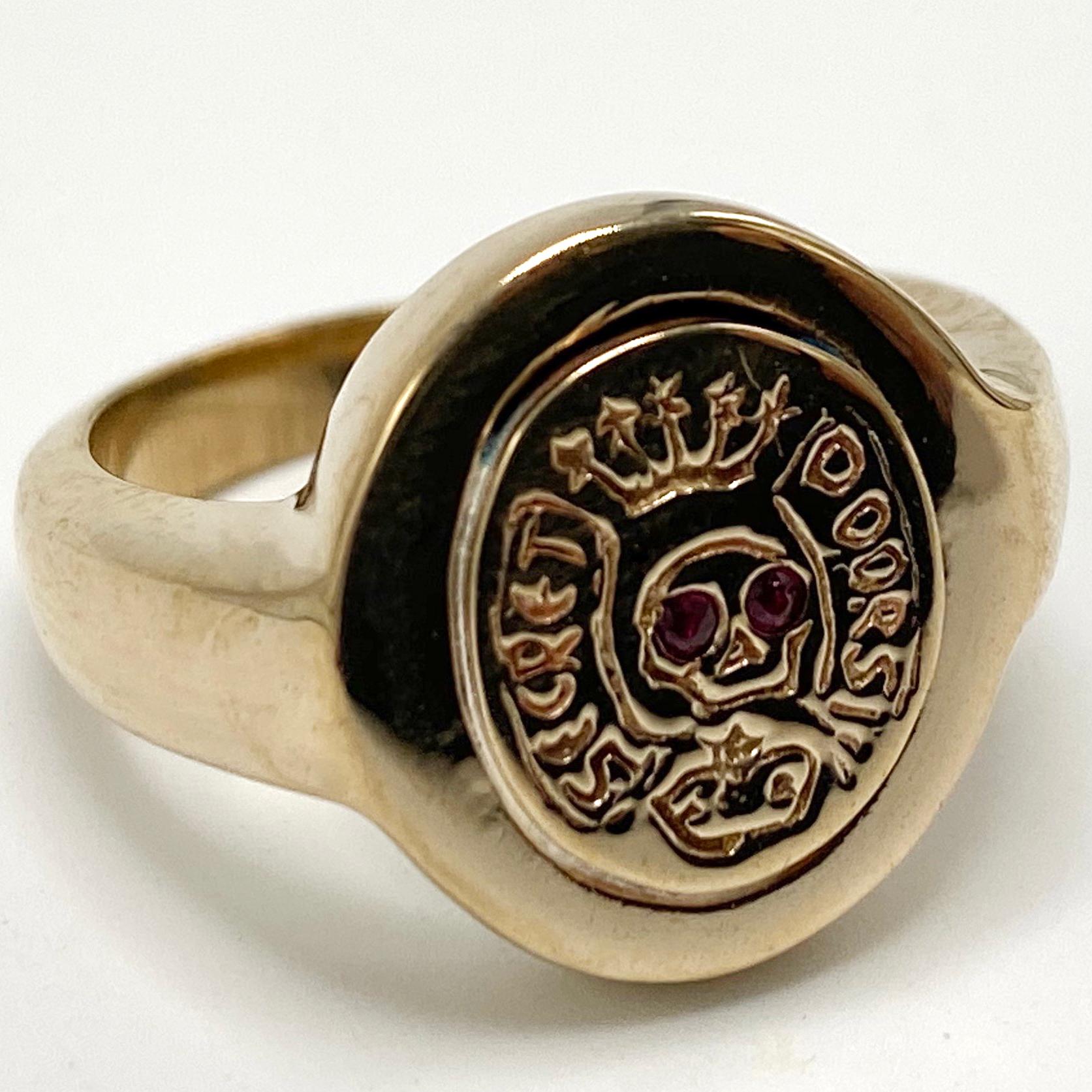 Wappenschild im Memento Mori-Stil  kull-Ring, Bronze Rubin J Dauphin (Brillantschliff) im Angebot