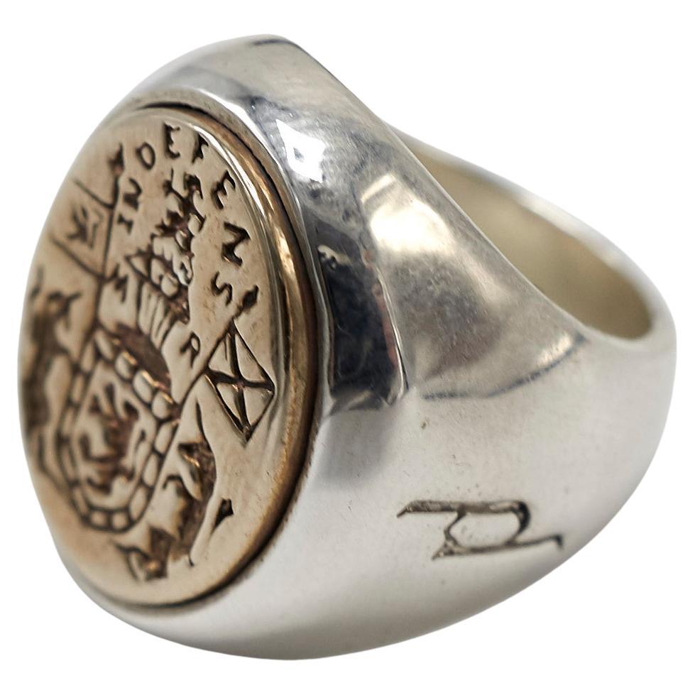 Crest Signet Ring Gold Sterling Silver Mens Unisex Reina María de Escocia