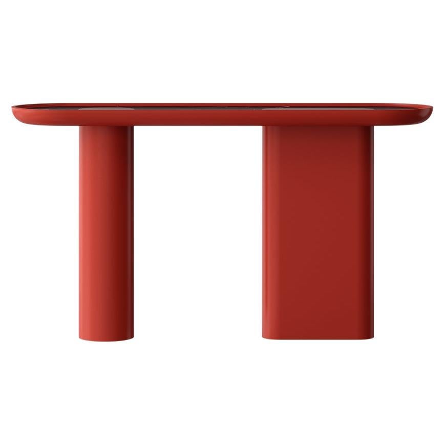 Tavolino Creta, legno laccato rosso corallo, piano in marmo nero, Italia