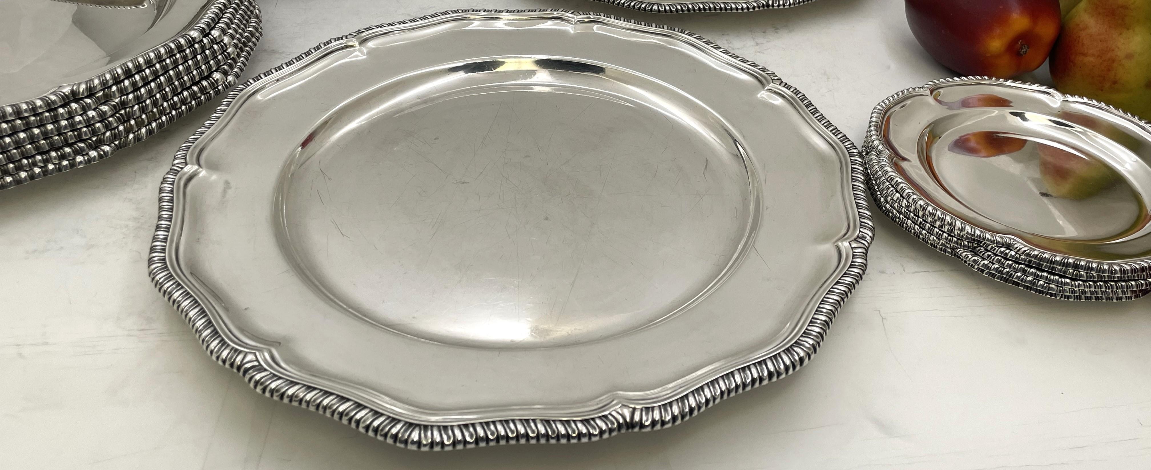 Crichton & Co. Vajilla de Plata de Ley de 14 Piezas Posavasos, Platos, Cargadores 6