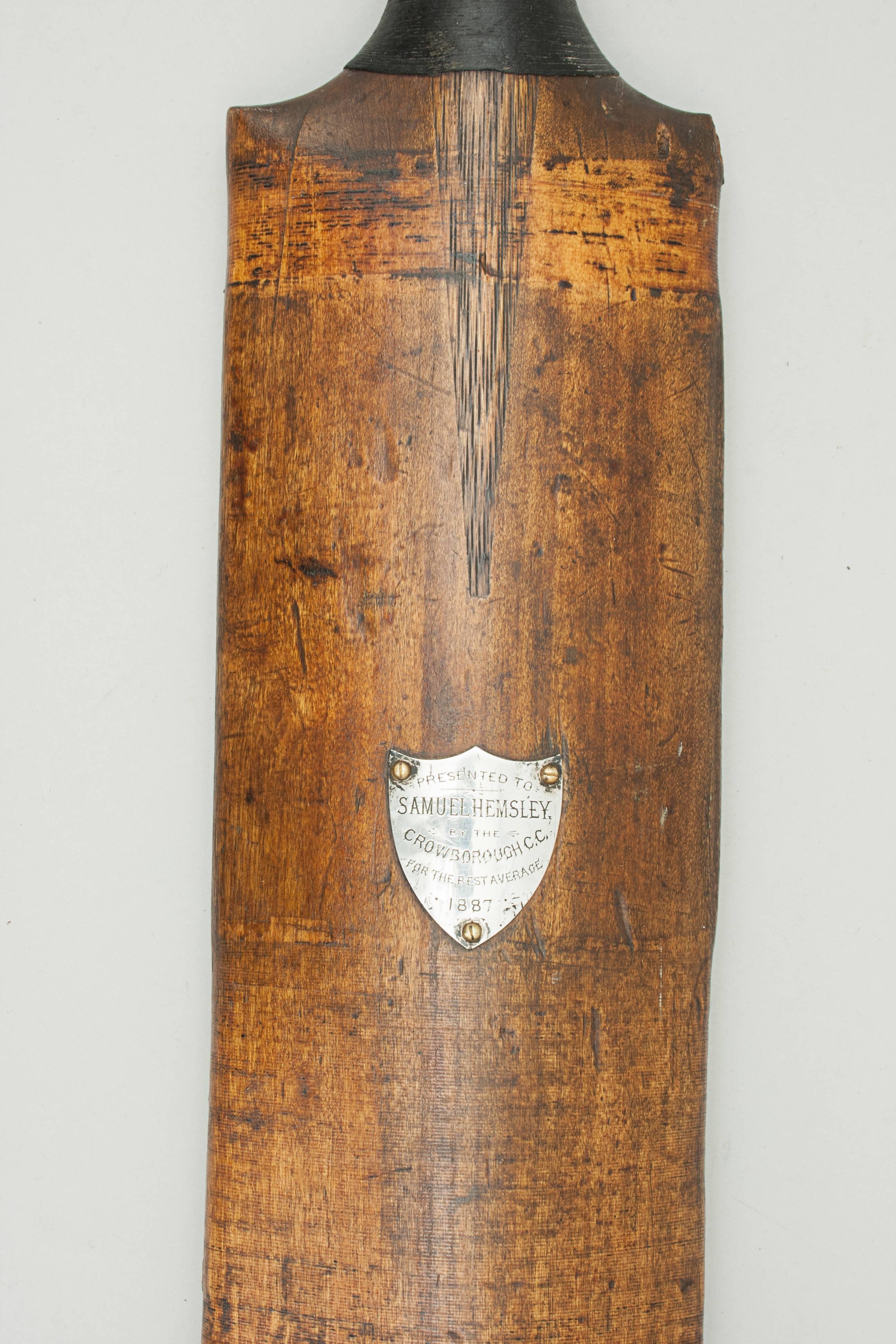 Cricket Bat with Silver Plaque In Good Condition In Oxfordshire, GB