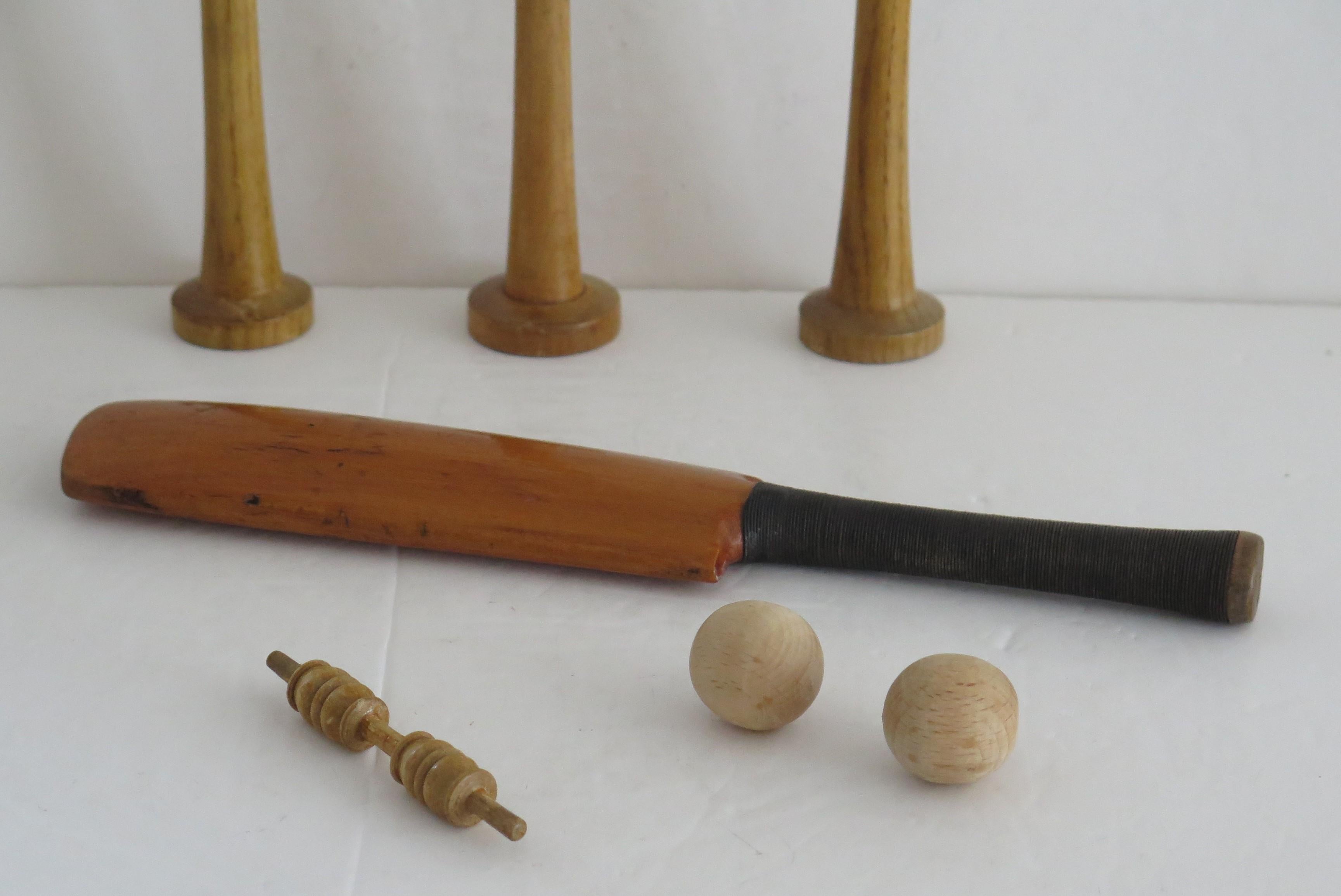 Indoor Cricket Game Hand Made Wood Set of 18 Pieces, circa 1900 For Sale 1