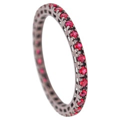 CRIERI Classic Eternity-Ring aus 18-karätigem geschwärztem Gold mit 0,66 Cwt Rubinen