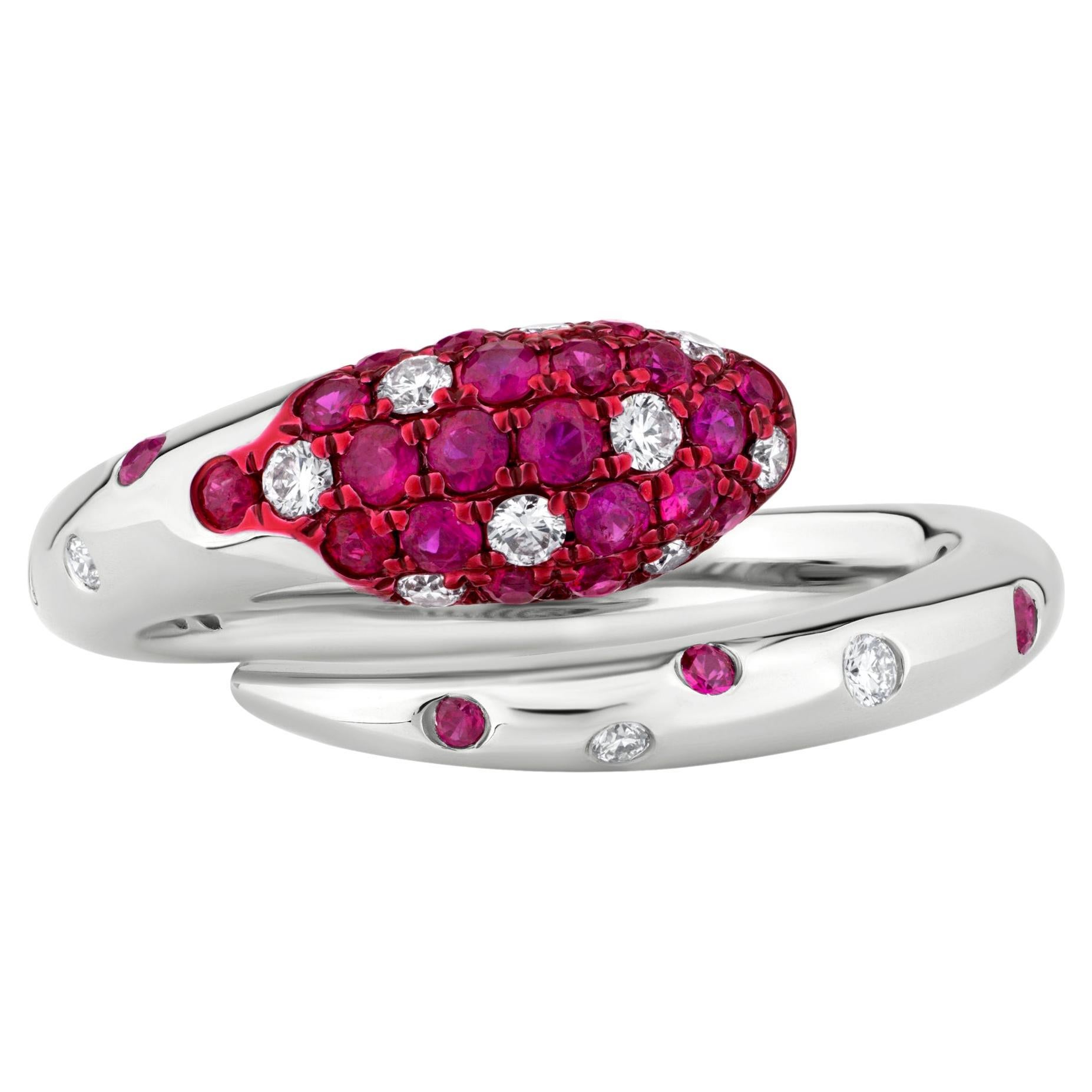 Nigaam Carmesí  0,75 cts. Anillo de Rubí y Diamante VS Talla 7 en Oro Blanco de 18K en venta