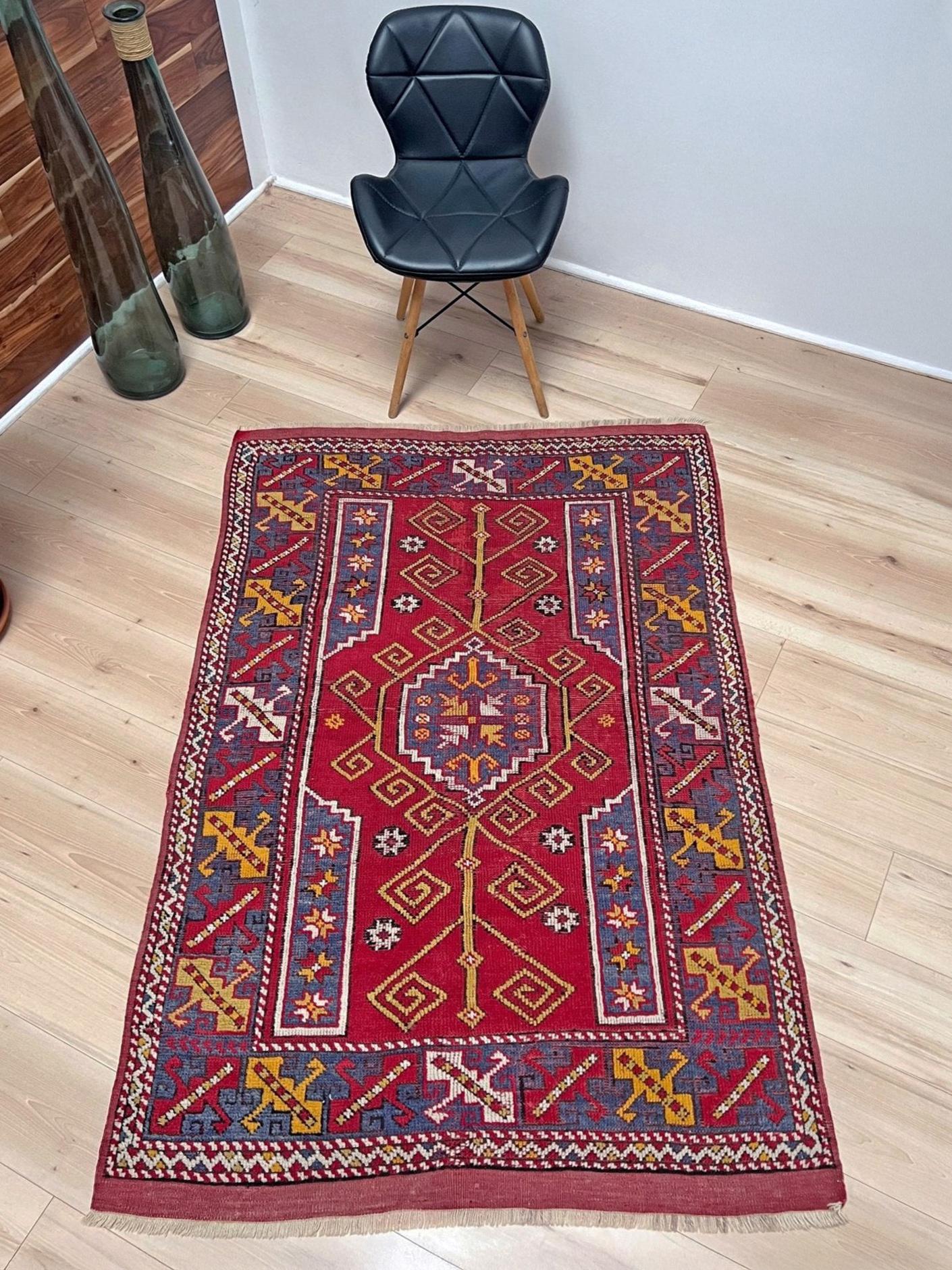Bohemian Crimson Red Canakkale • Handmade Vintage Turkish Rug (4'x6') • 1940s Anatolia For Sale