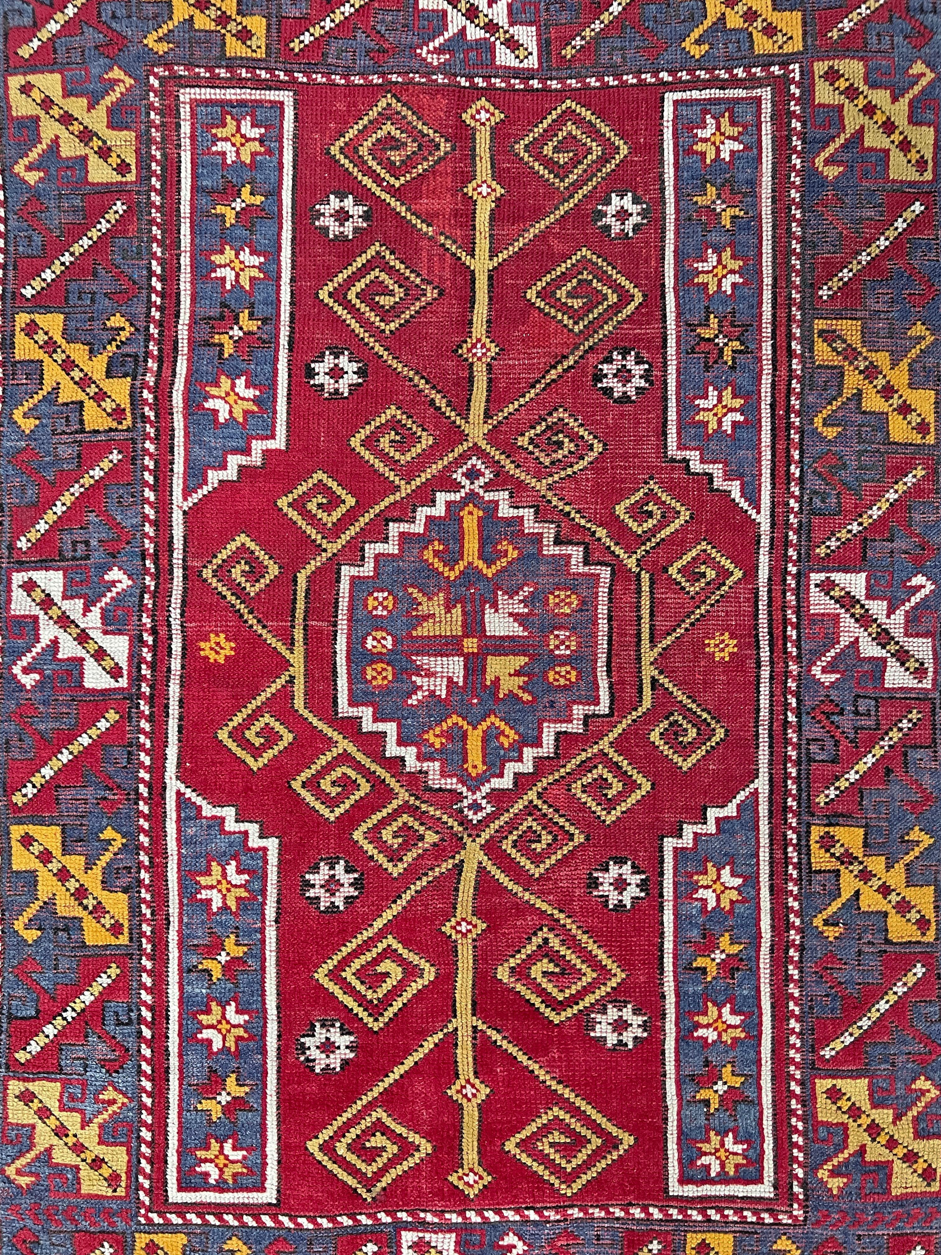 Crimson Red Canakkale • Handmade Vintage Turkish Rug (4'x6') • 1940s Anatolia For Sale 1
