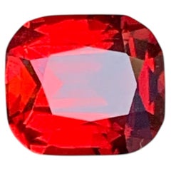 Pietra preziosa in granato rodolite taglio a cuscino, di colore rosso cremisi, per anello e ciondolo