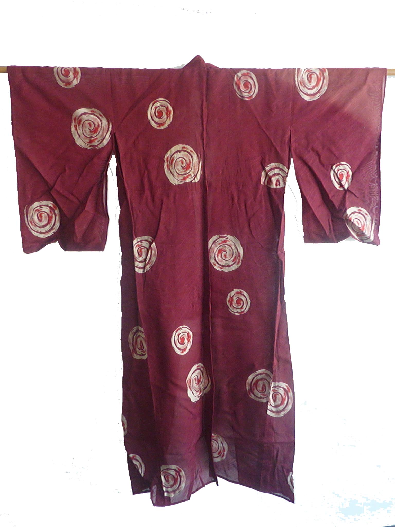  Circa: 1930-1940
Place of Origin: Japan
Material: Synthetic  (? or Silk/wool/cotton?) woven patterned
Pattern: Swirls
Condition: Very good looks unused however, note a mark at center back due to fold, plus thread-pull. Priced accordingly based on