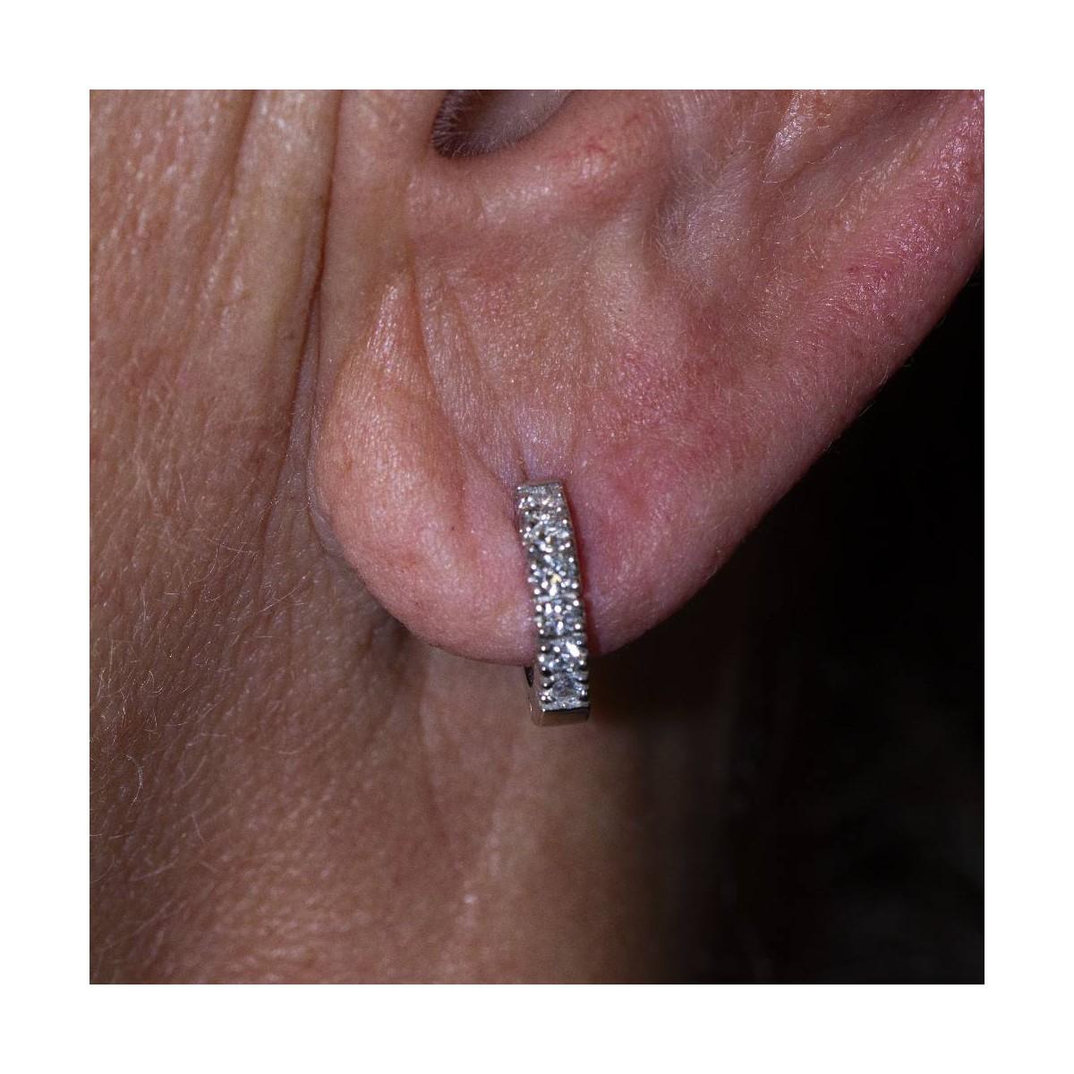 CRIOLLA Earrings with Diamonds For Sale 1