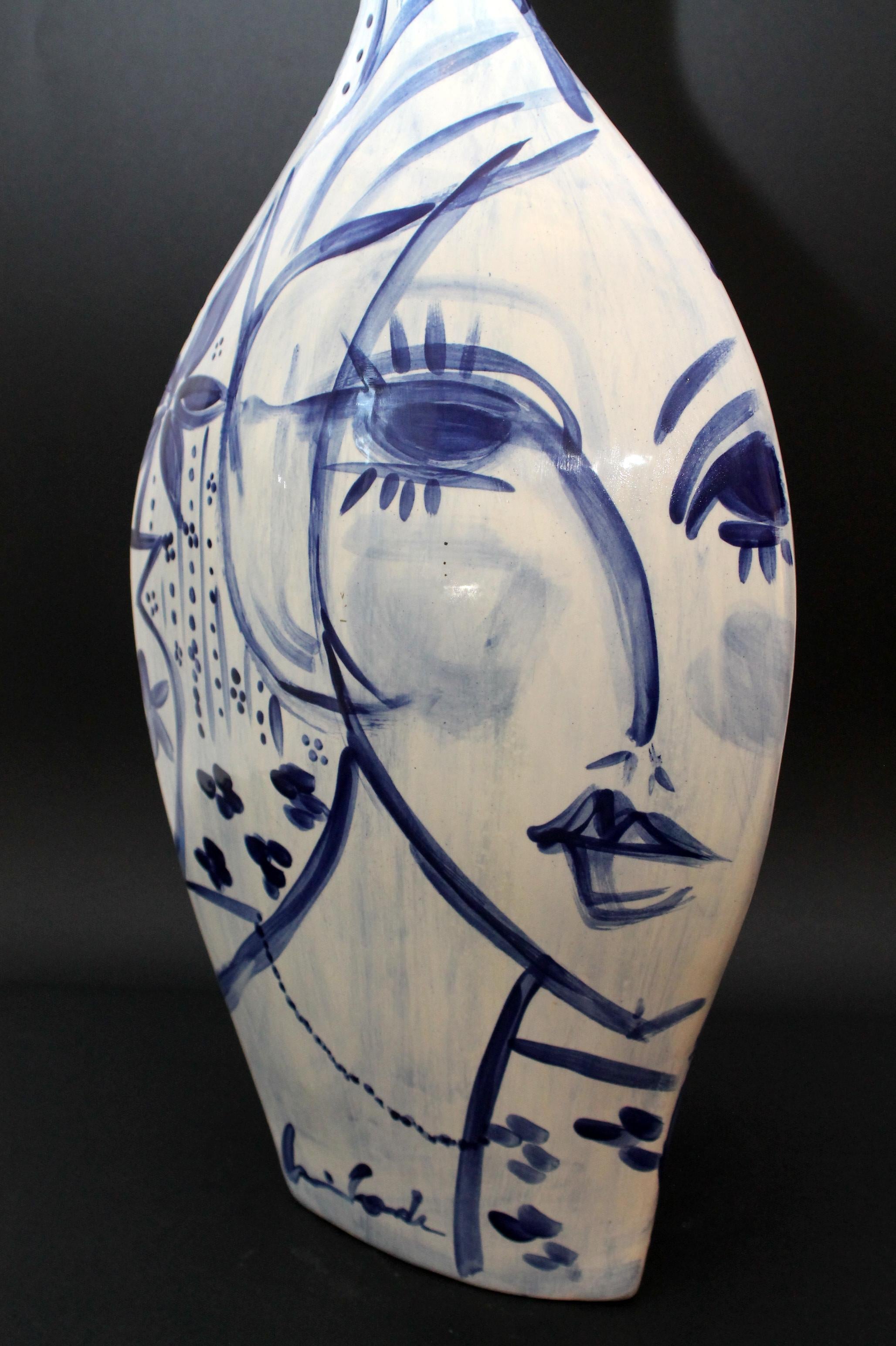 Cris Conde )) Amorphous (hand crafted/painted) signed ceramic vase (55x23x21cm) For Sale 5