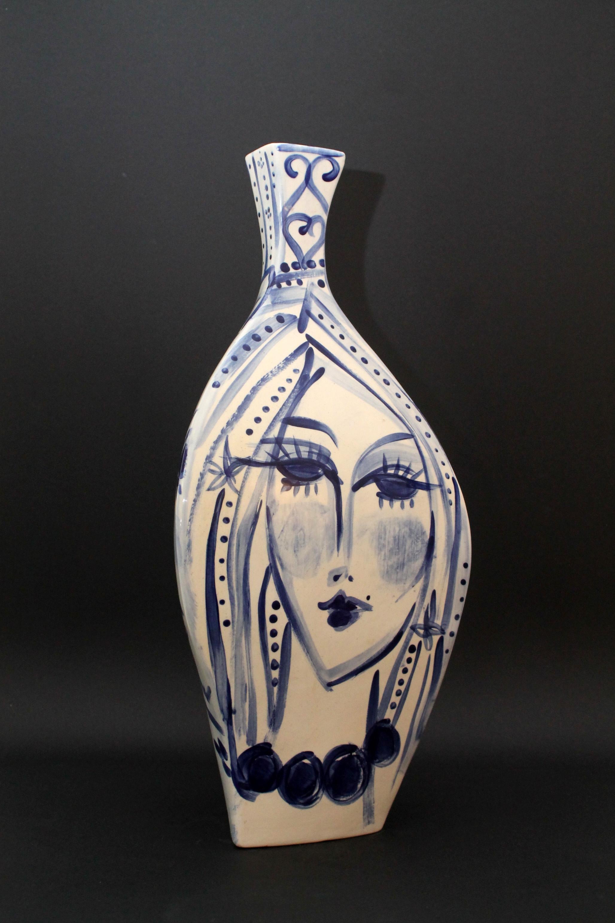 Cris Conde )) Amorphous (hand crafted/painted) signed ceramic vase (55x23x21cm) For Sale 7