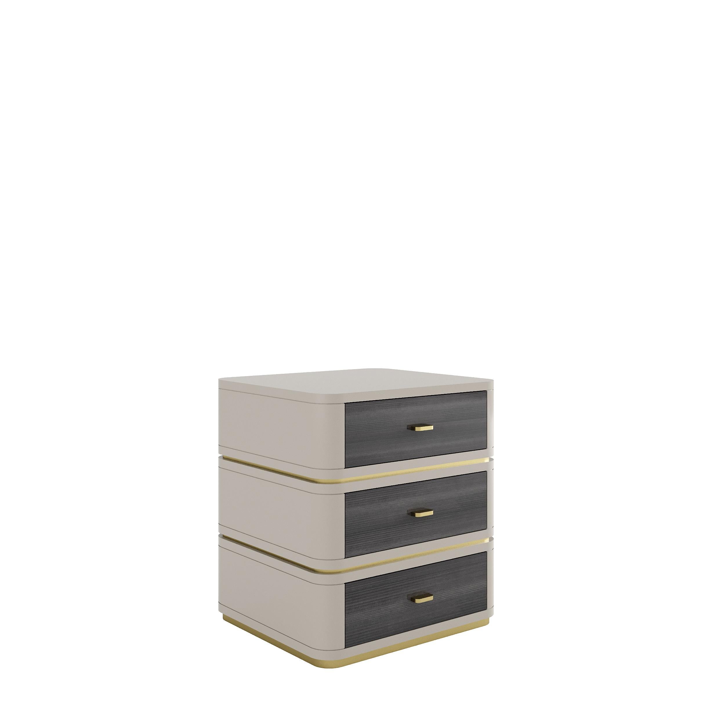 Brass CRIS II Nightstand - 3 drawers For Sale