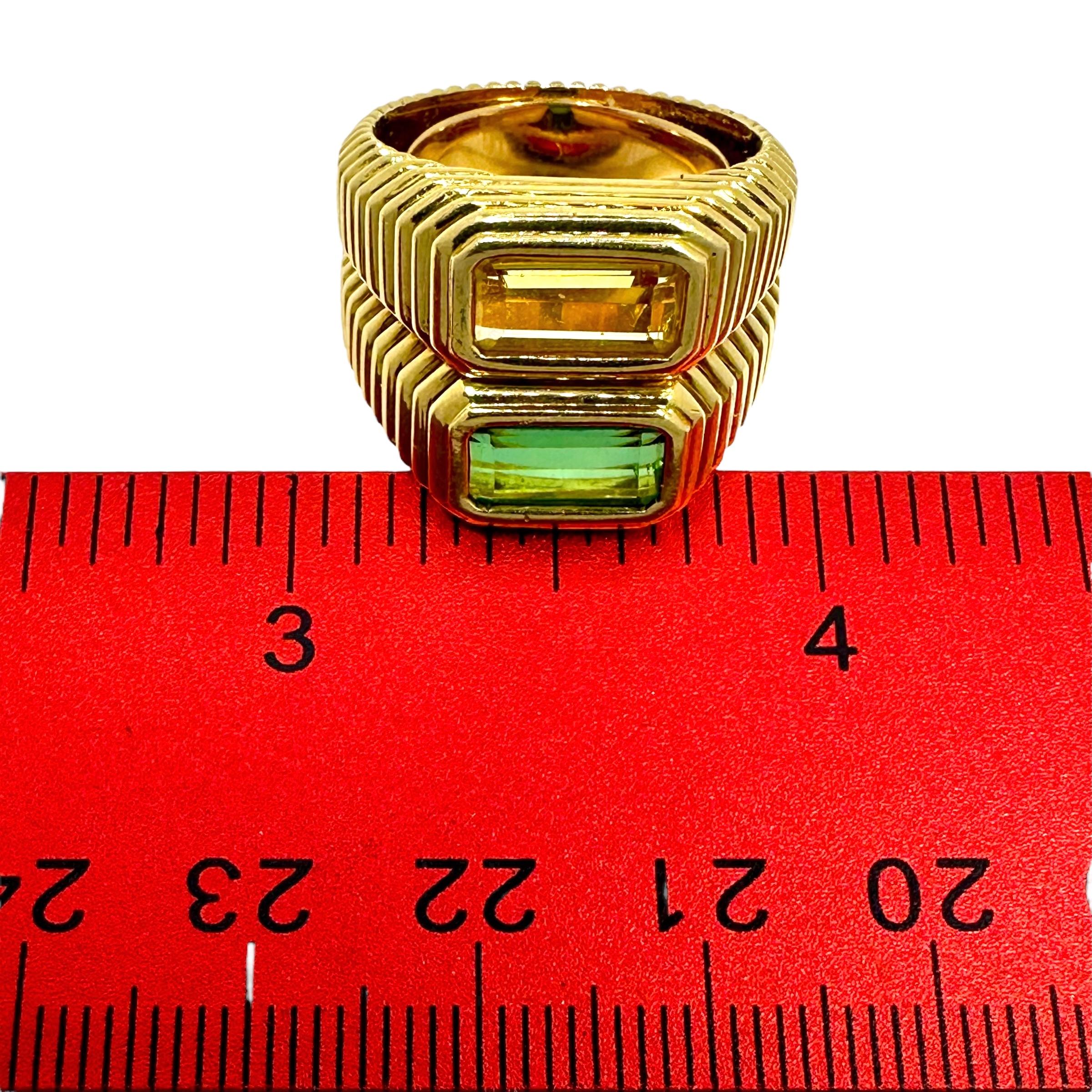 Crisp 18K Yellow Gold Fluted and Stacked Green & Golden Tourmaline Ring For Sale 3