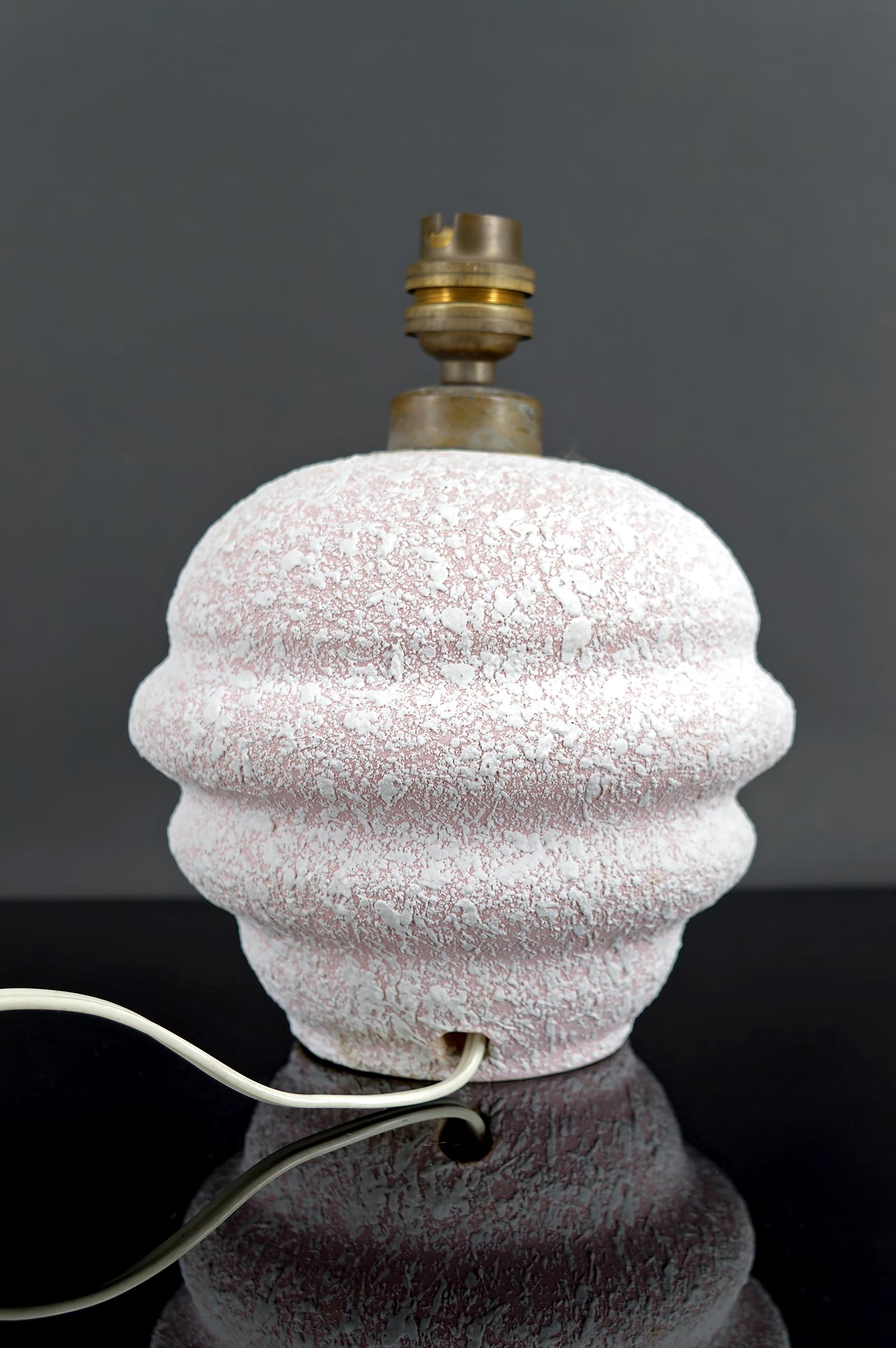 Crisped Enamel Ceramic Globe Lamp, Art Deco, France, Circa 1930 In Good Condition For Sale In VÉZELAY, FR