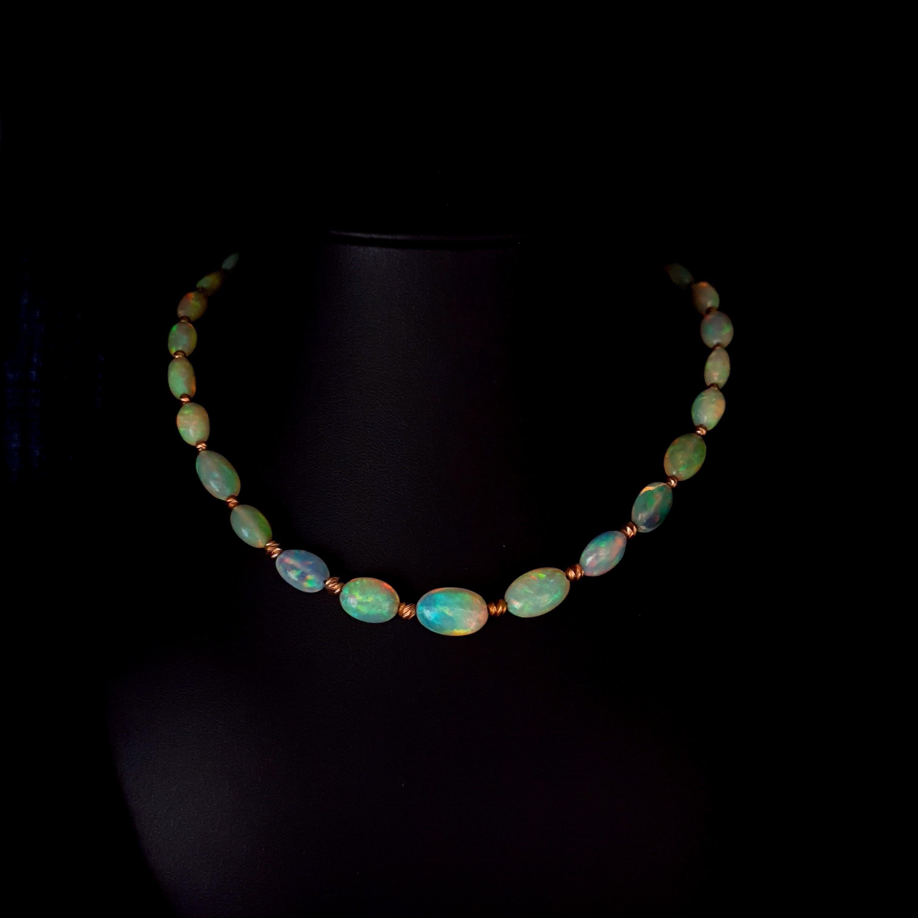 This Exceptional Crispy Sparkling Opal Baroque Necklace with 18 Carat Rose Gold is totally handmade. Cutting as well as goldwork are made in German quality. The screw clasp is easy to handle and very secure.
Timeless and classic design combined with