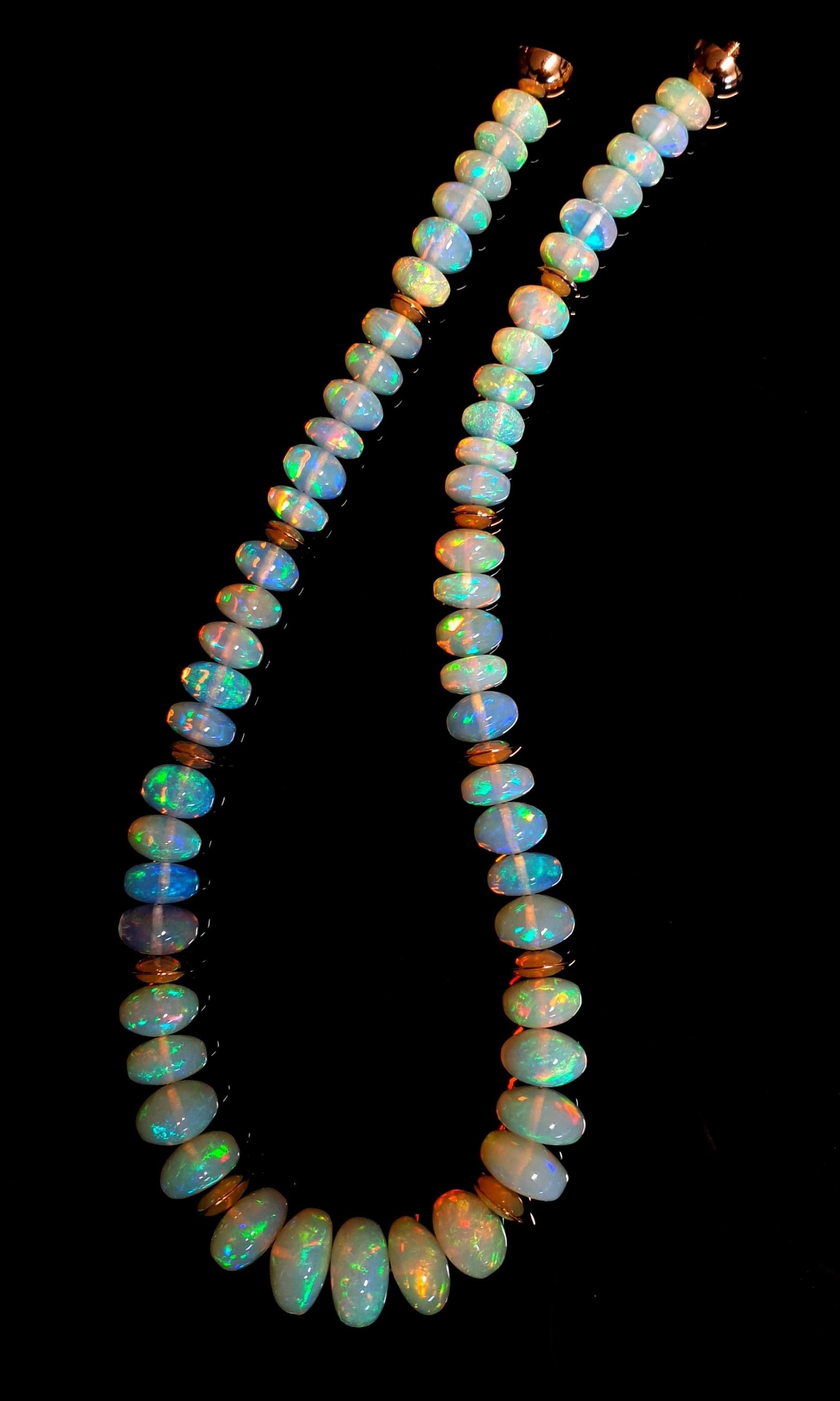Crispy Sparkling Opal Rondel Perlenkette mit 18 Karat Roségold, großformatig im Angebot 1