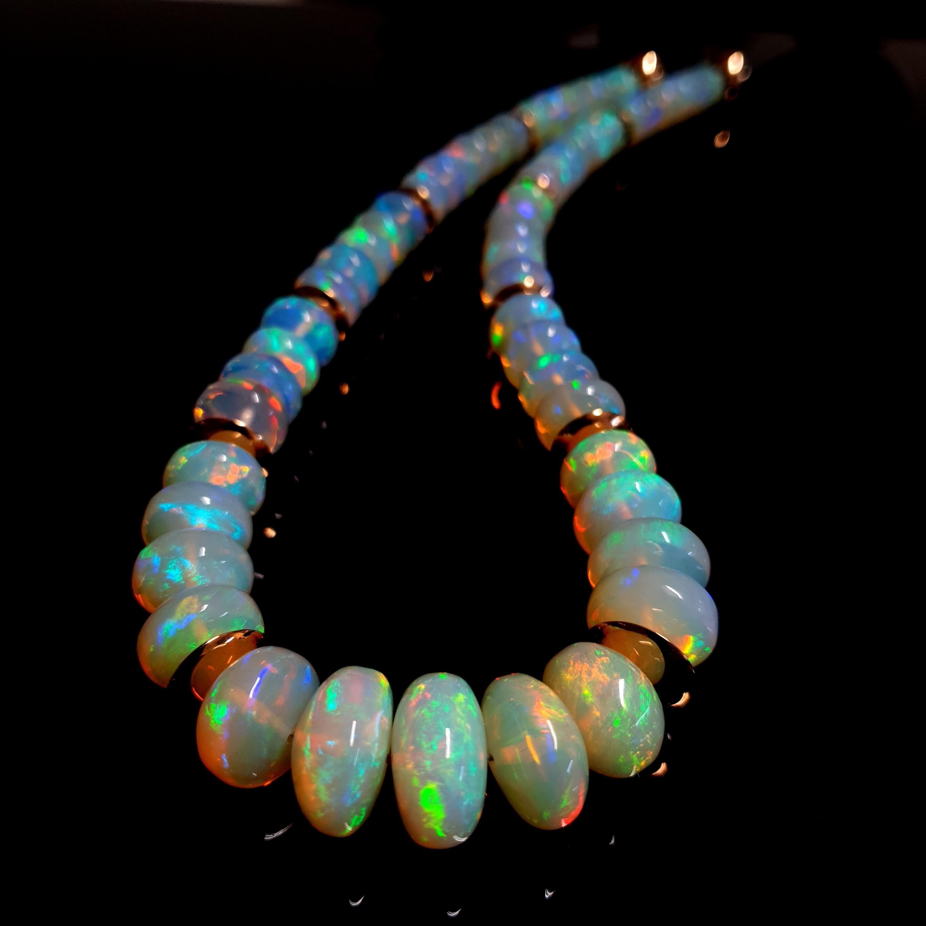 Crispy Sparkling Opal Rondel Perlenkette mit 18 Karat Roségold, großformatig im Angebot 3