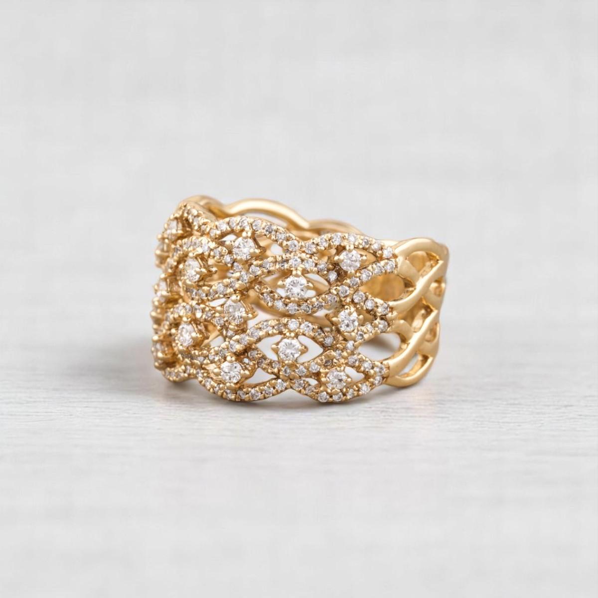 Art Deco Criss Cross Diamond Ring in 14K Solid Gold (Certified) For Sale
