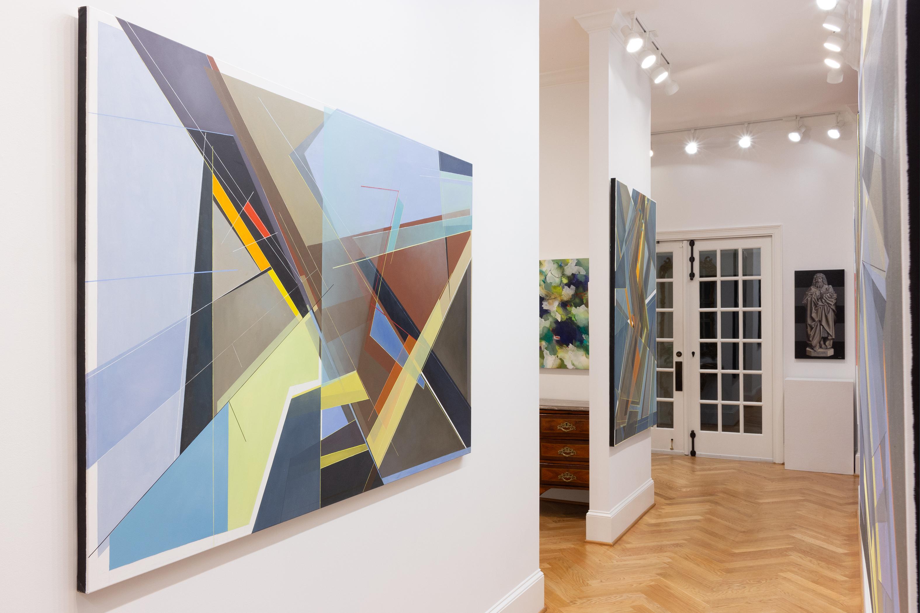 Questo dipinto astratto geometrico su tela di grandi dimensioni presenta sfumature di giallo, blu e arancione.

Criss Mills è un artista e architetto che lavora nello spazio tra le due discipline. I recenti dipinti di Criss sconvolgono i nostri