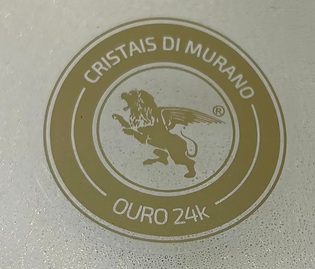 Vaso in vetro traslucido infuso in oro 24 carati con applicazioni di Cristais di Murano in vendita 4