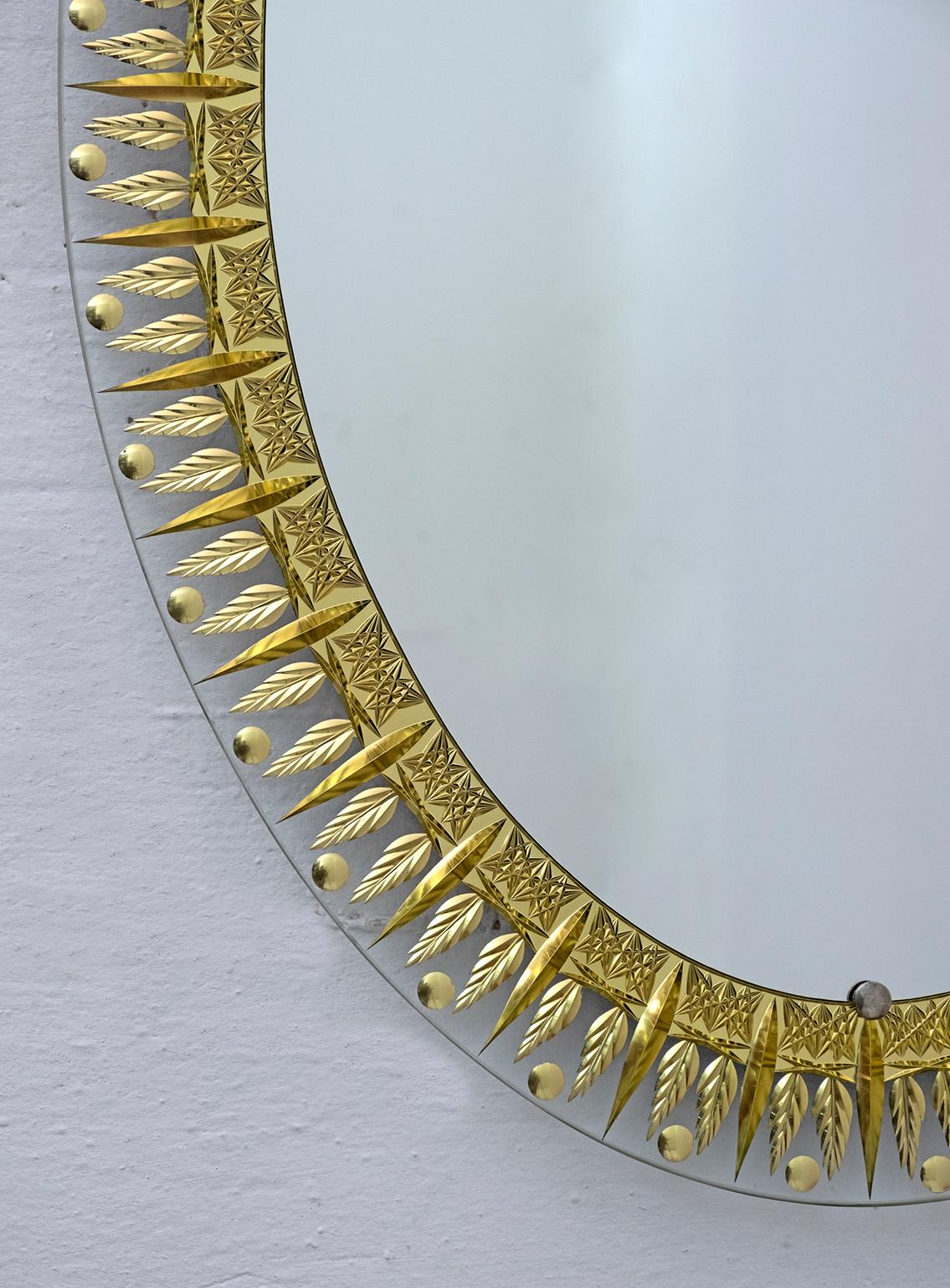 Espejo italiano de mediados de siglo moderno Cristal Arte, esmerilado y dorado, años 60 Moderno de mediados de siglo en venta