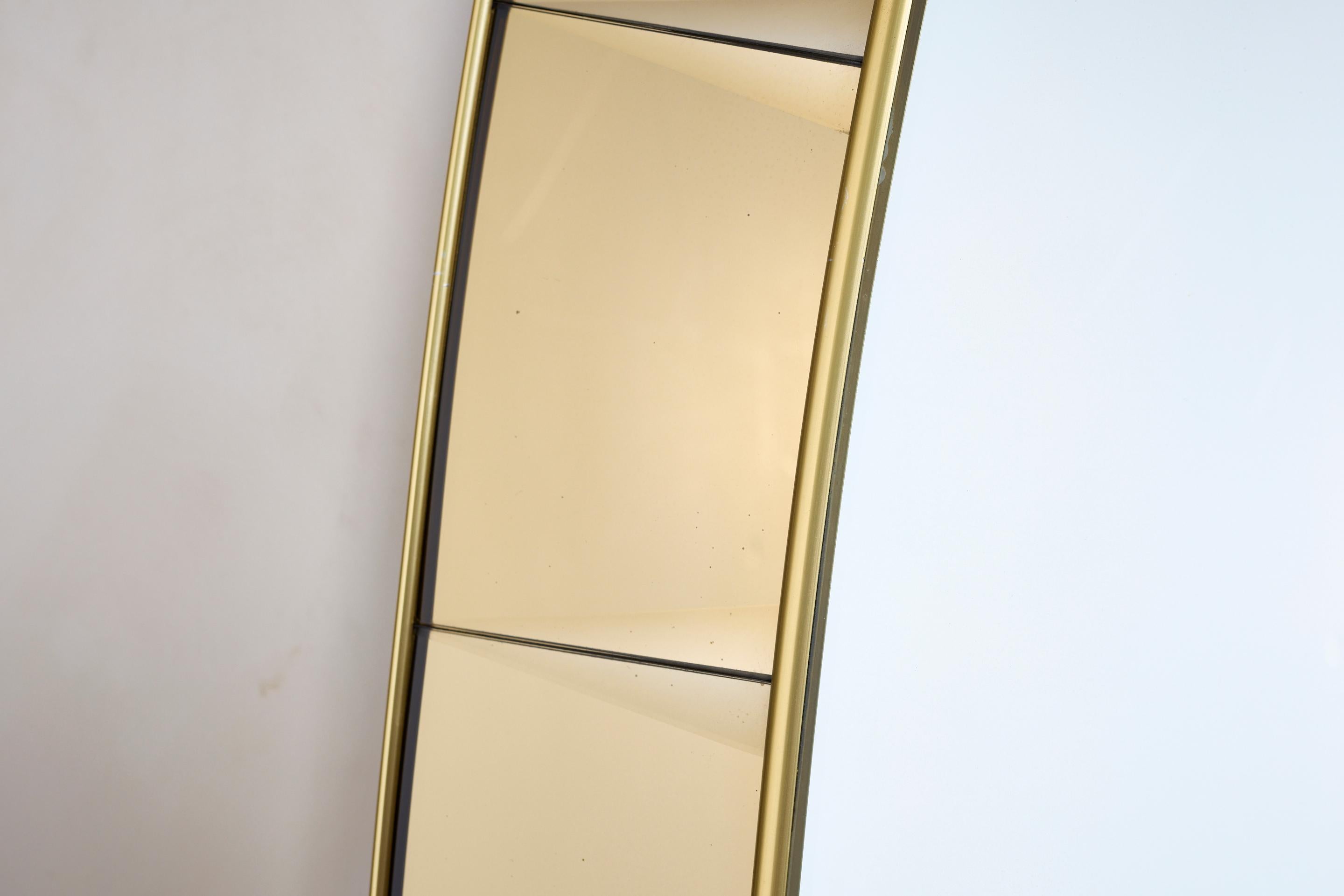 Cristal Art Mirror with Glass Shelf For Sale 6
