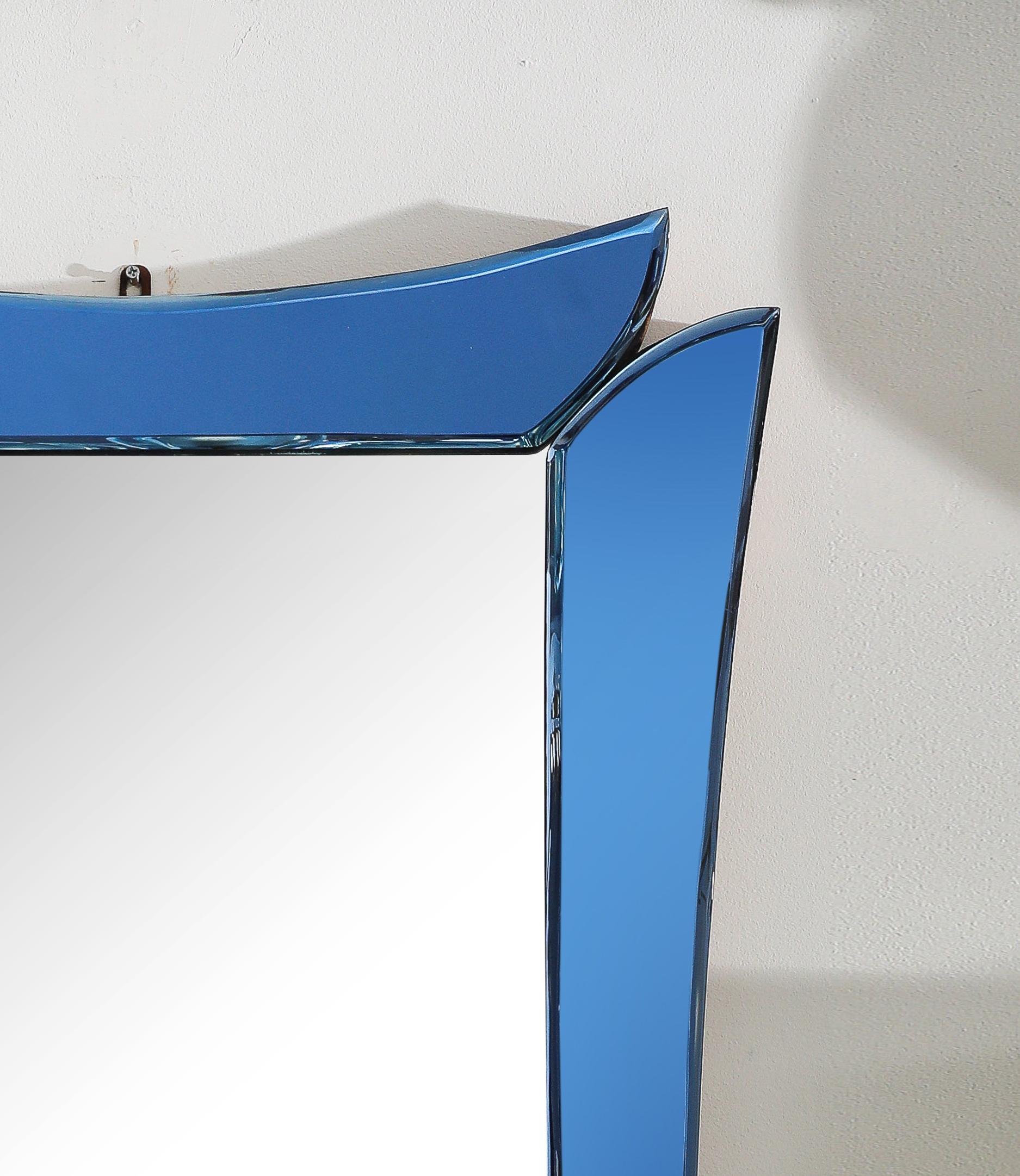 italien Miroir rectangulaire en verre bleu de Cristal Arte, Italie, années 1950 en vente
