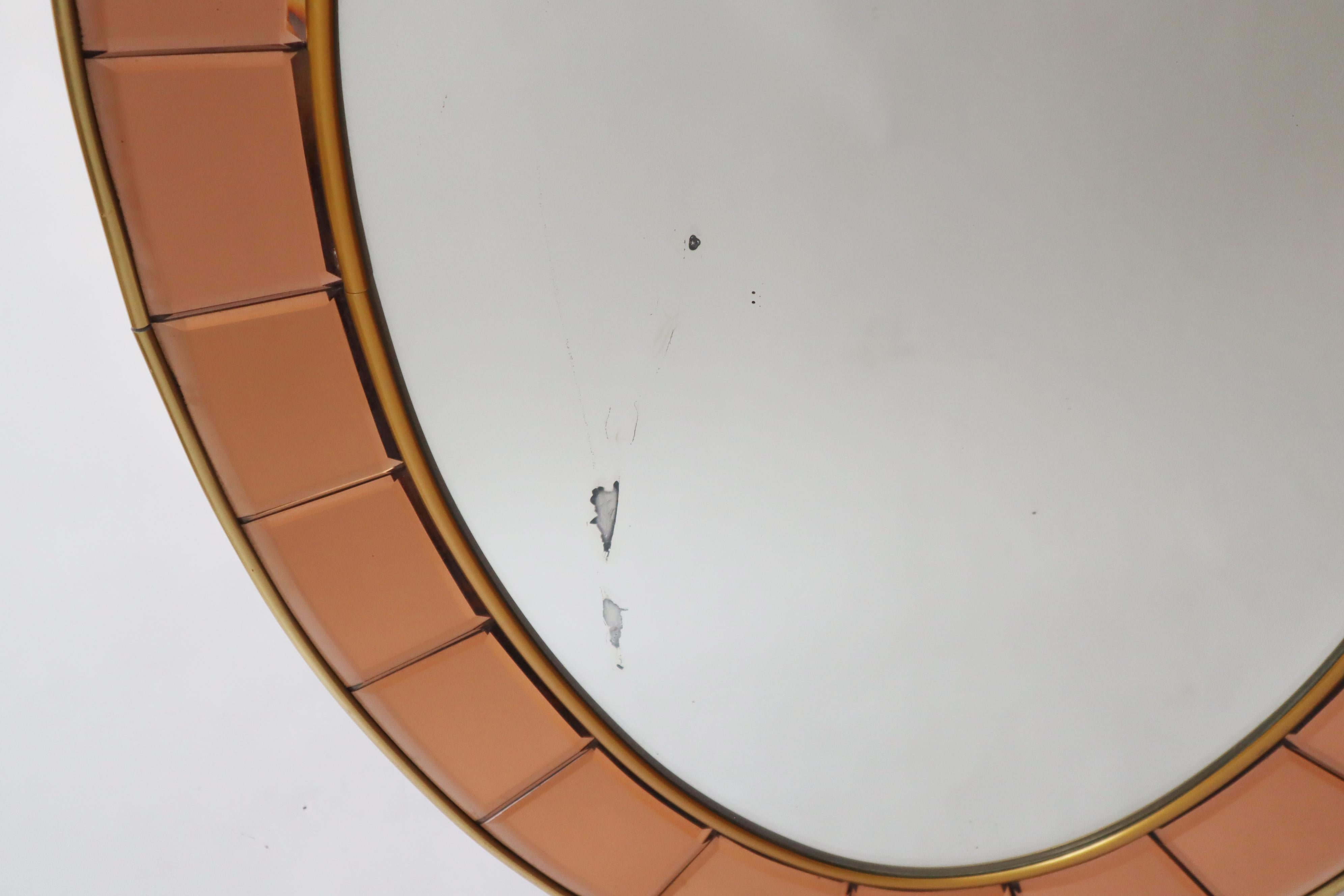 Italienischer ovaler Cristal Art-Wandspiegel aus Roségold und vergoldetem Messing, 1950er Jahre (Mitte des 20. Jahrhunderts) im Angebot
