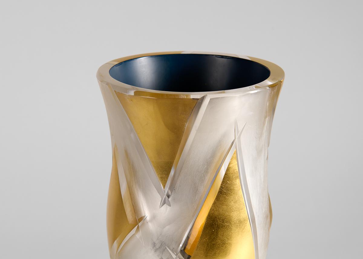 French Cristal Benito, Triangle, Handcut Crystal Vase, France, 2023 For Sale