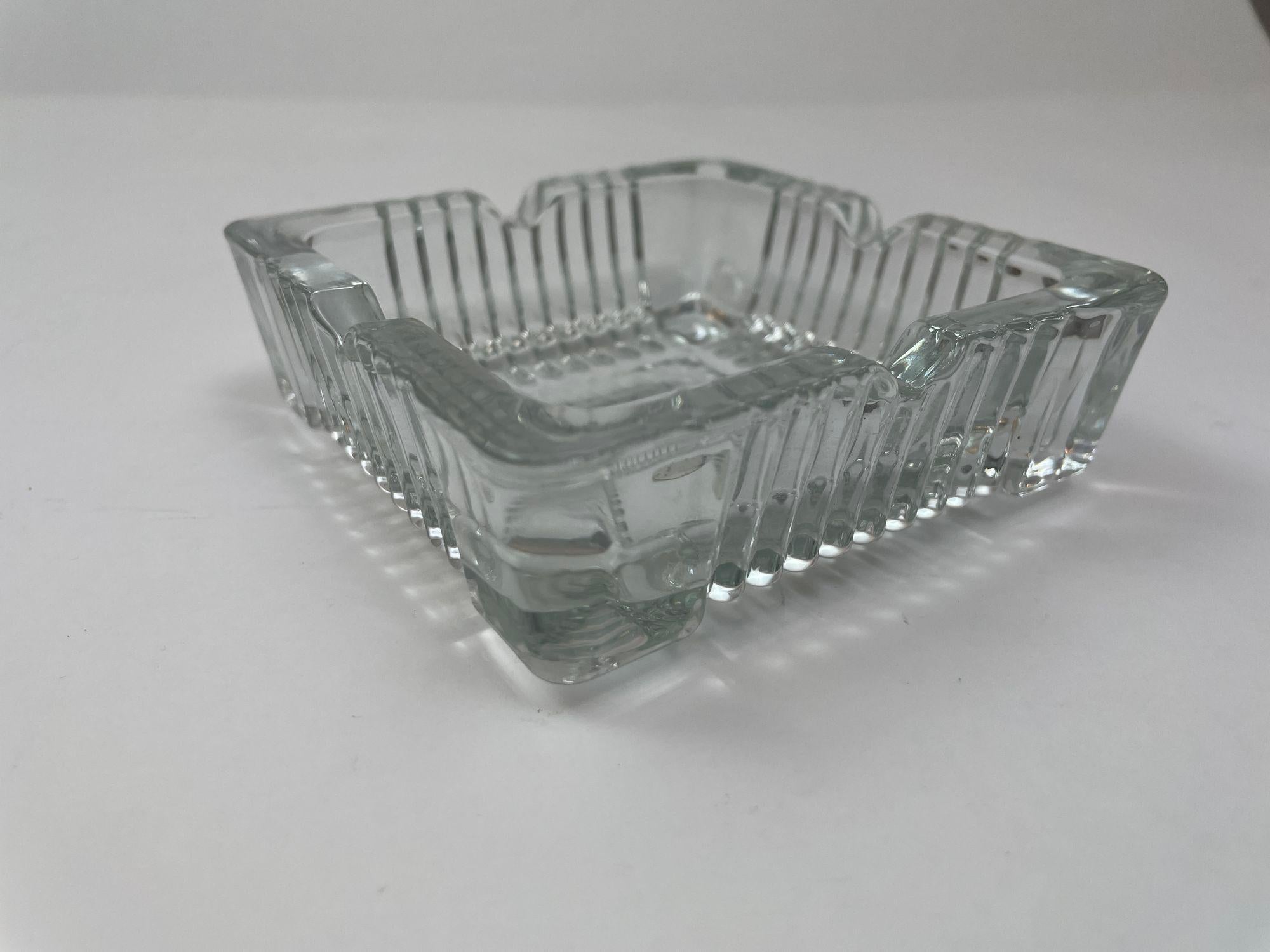 Cristal D'Arques Crystal Ashtray Trinket Dish France Cut Glass Square Catchall In Good Condition For Sale In North Hollywood, CA