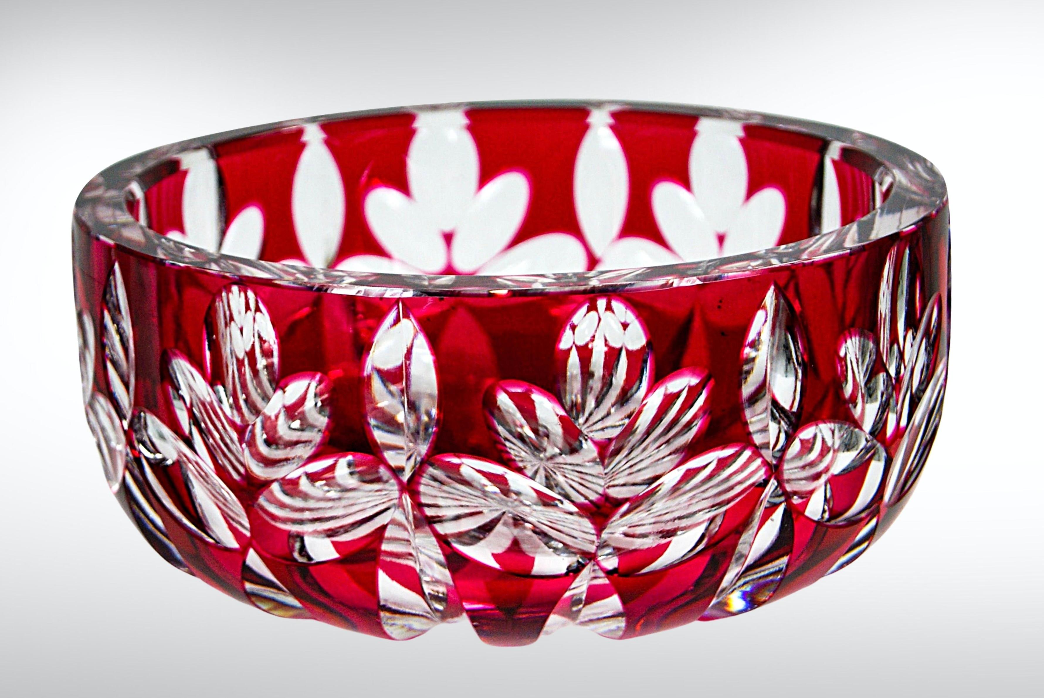 Other Cristal St Louis France Cut to Clear Ruby Red Centrepiece Bowl For Sale