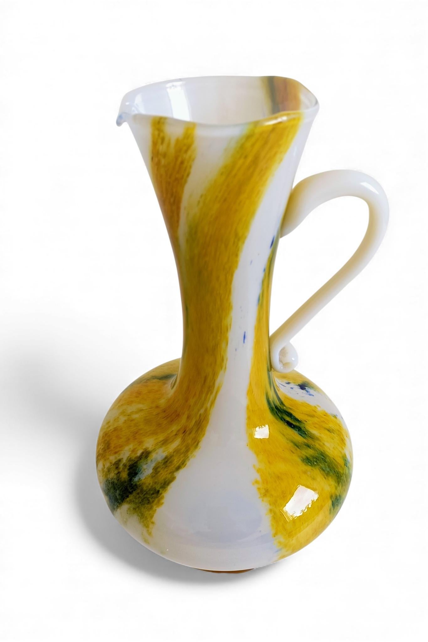 Cristallerie de Clichy White and Yellow Opaline Pitcher Vase, Early 20th Century For Sale 4