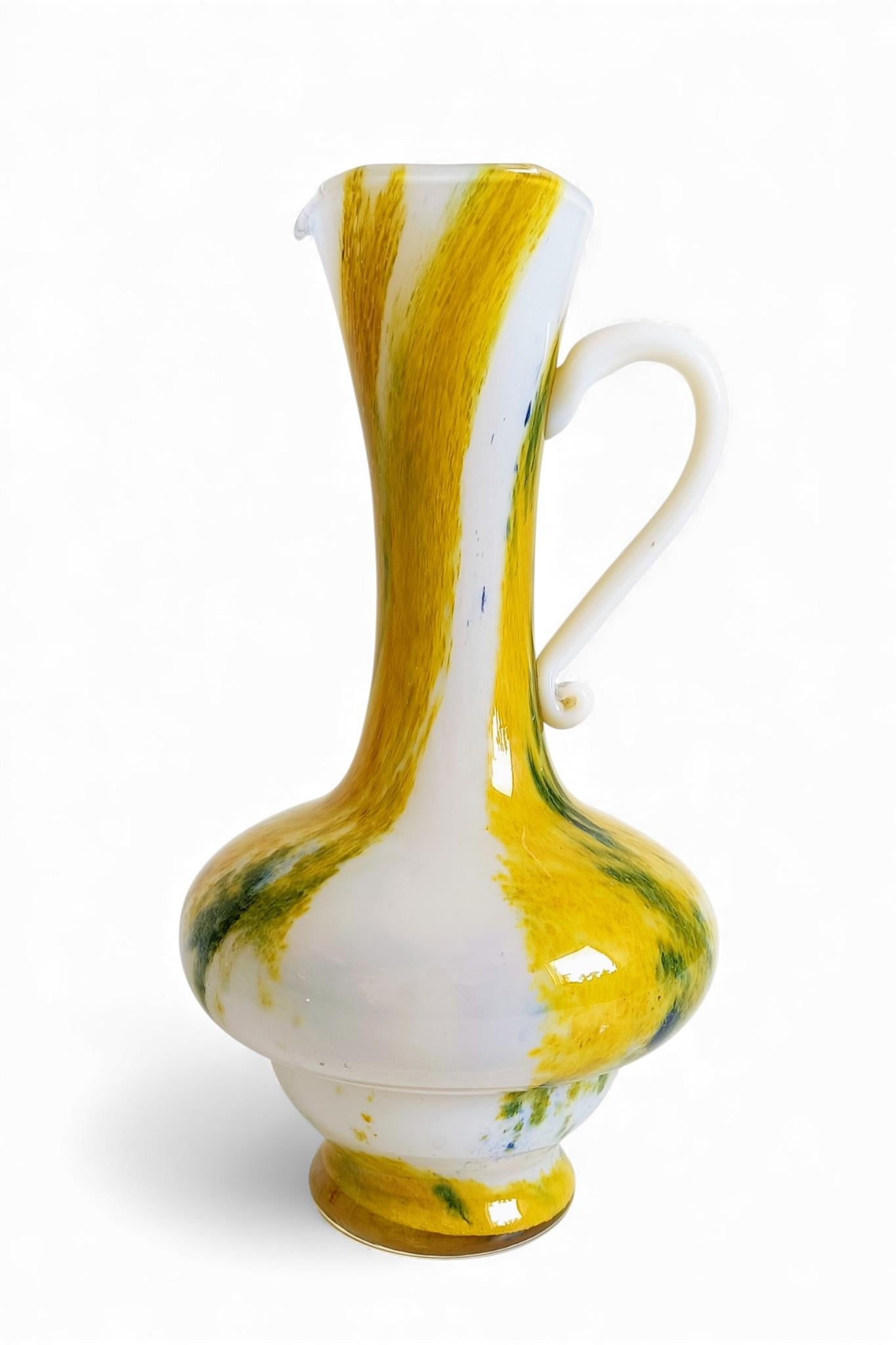 Belle Époque Cristallerie de Clichy White and Yellow Opaline Pitcher Vase, Early 20th Century For Sale